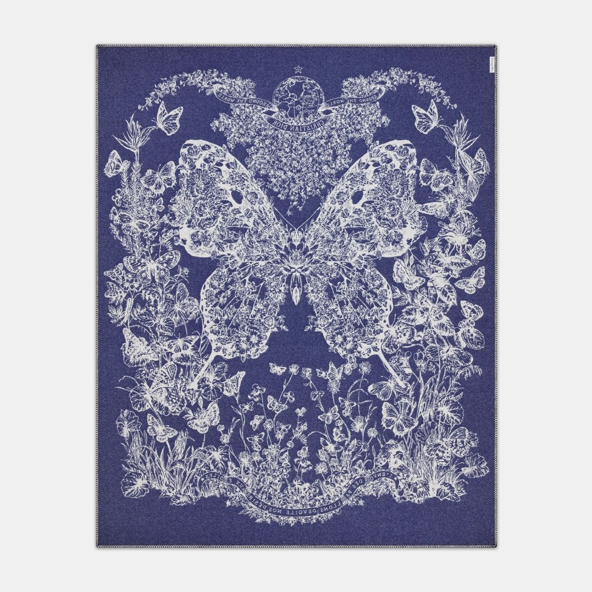Dior o1bcso1str0226 Size:OS/The World Blanket in White/Blue Size ONE SIZE - 2 Thumbnail