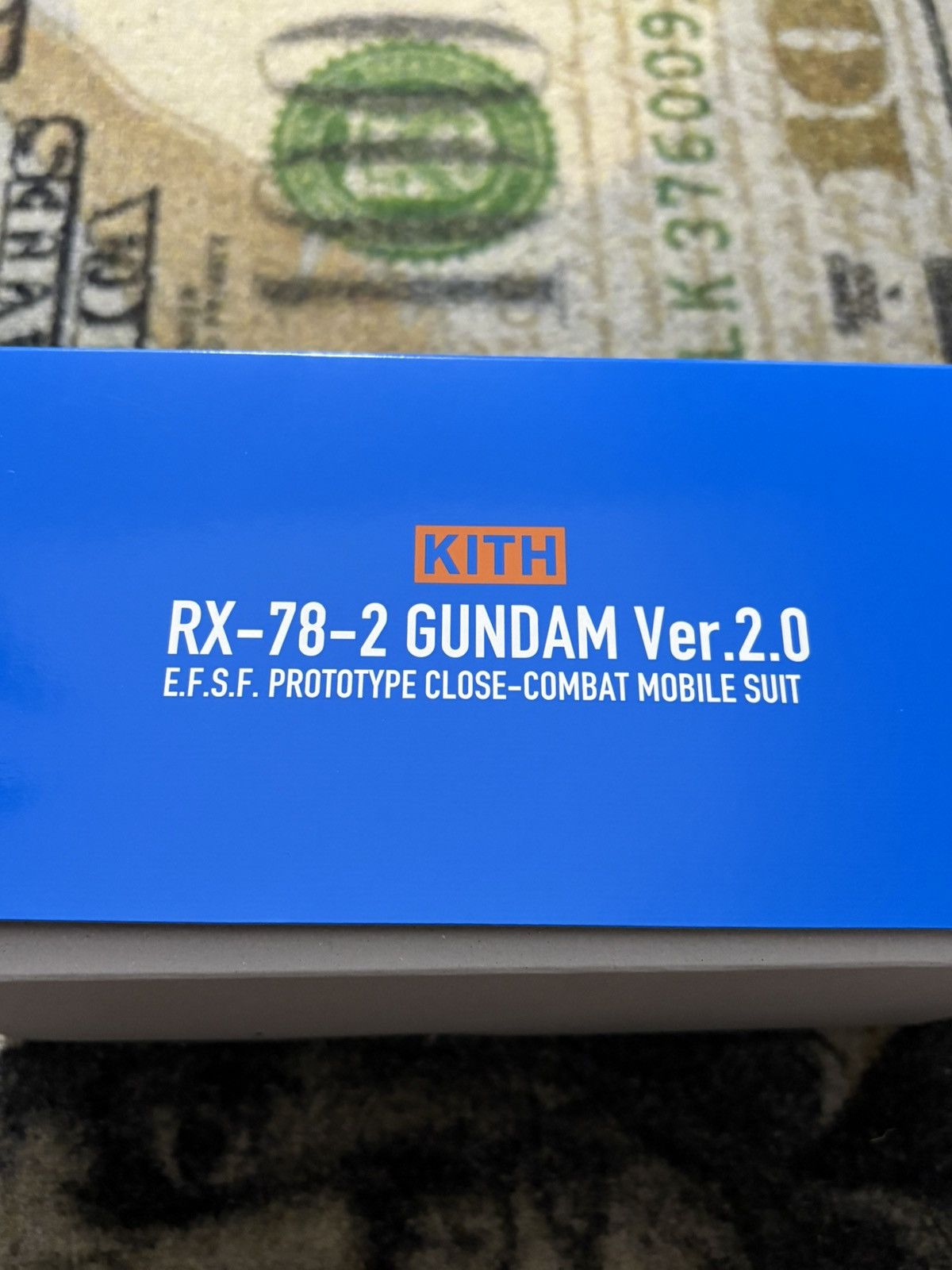Kith Kith x Gundam MG 1/100 RX-78-2 Size ONE SIZE - 2 Thumbnail