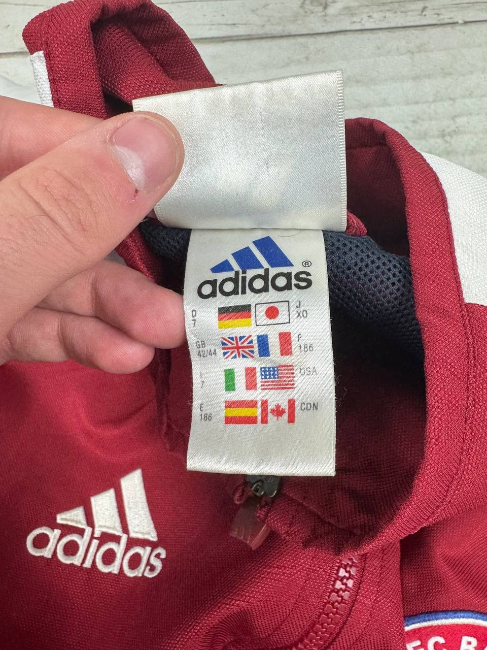 Adidas Adidas Bayern Munich 2001 2002 Tracksuit Jacket And Pants Size US XL / EU 56 / 4 - 10 Thumbnail