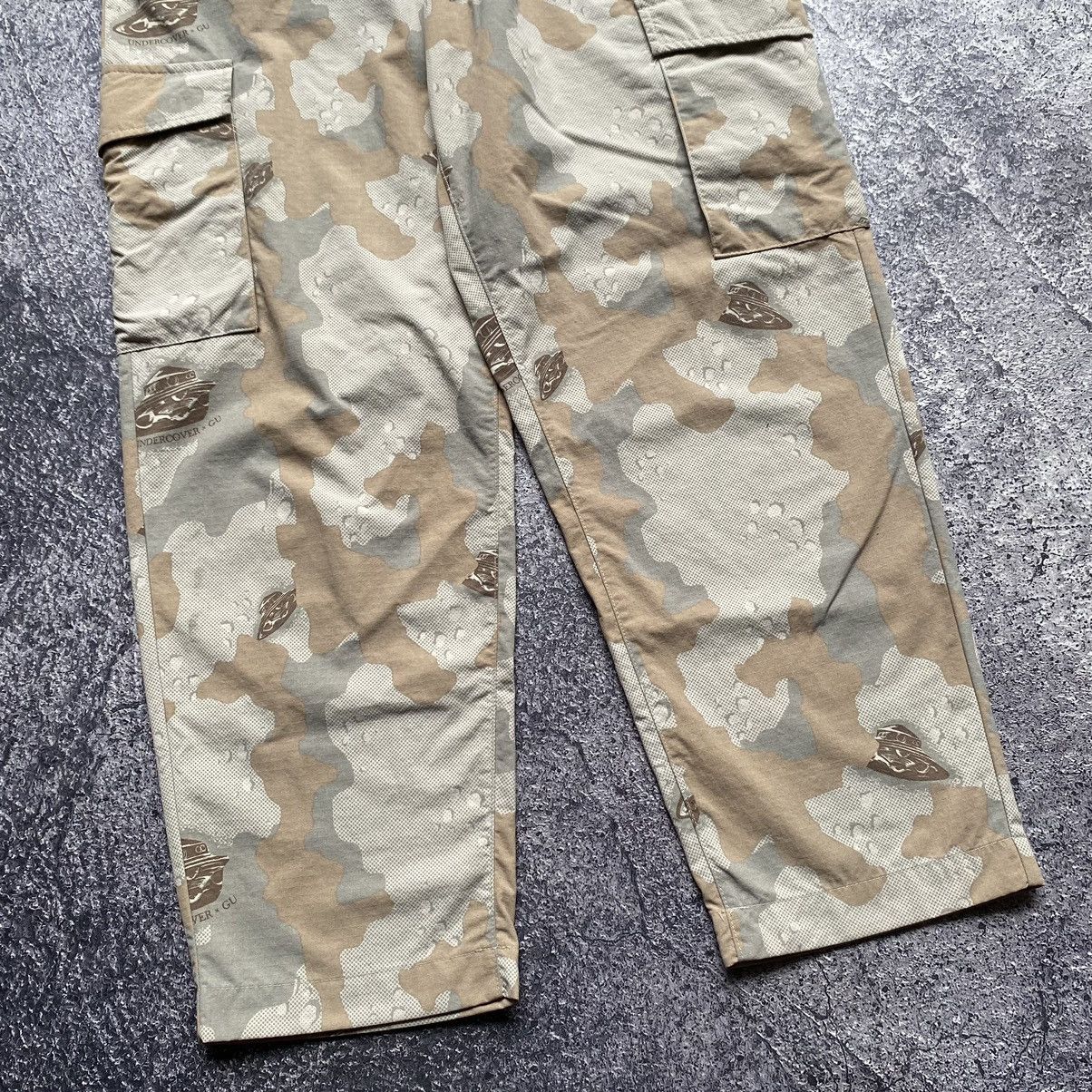 Undercover UNDERCOVER x GU Spaceship UFO Camo Cargo Pants Size US 34 / EU 50 - 3 Thumbnail