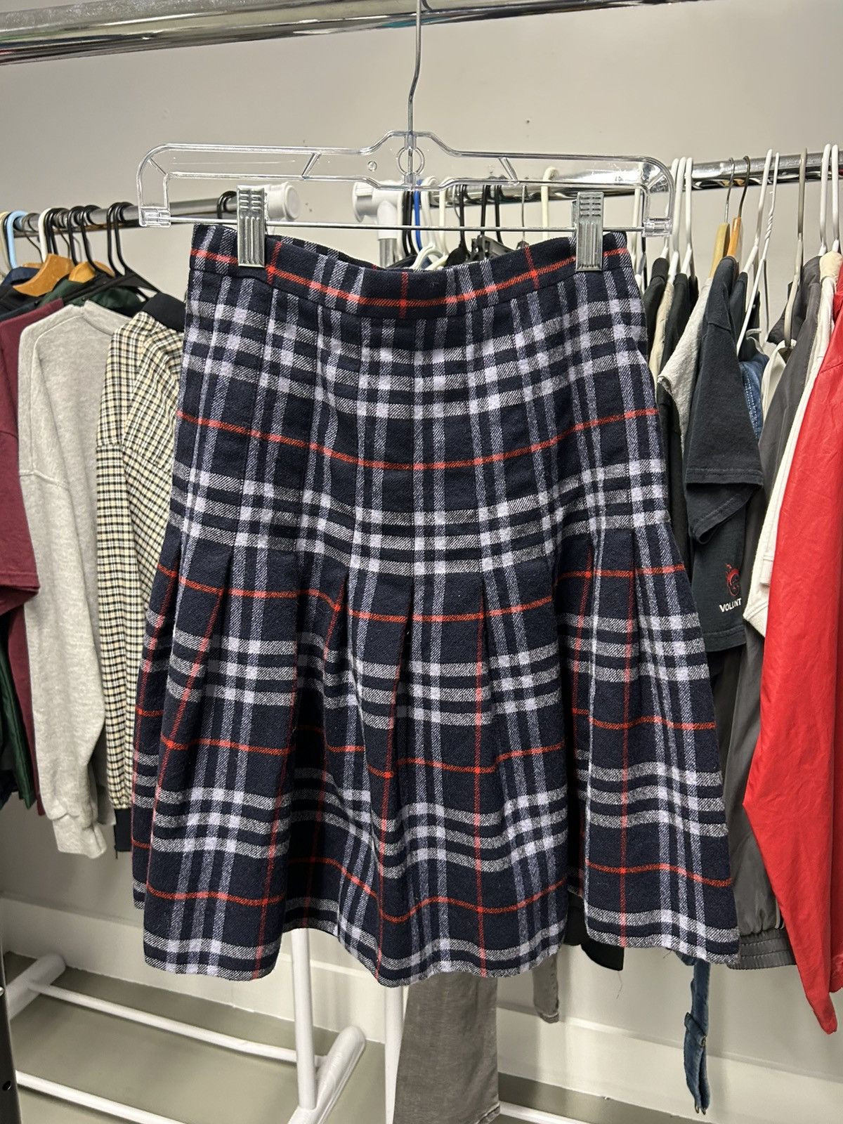 Burberry Vintage Burberry Nova Check Belt Wool Mini Skirt Size 26" / US 2 / IT 38 - 1 Thumbnail