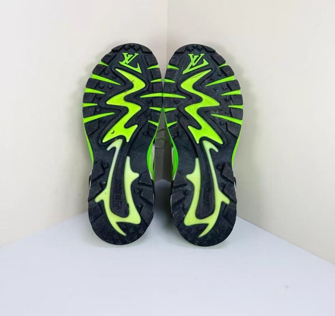 Louis Vuitton LV Runner Tatic White Green Sneakers Size US 9.5 / EU 42-43 - 4 Thumbnail