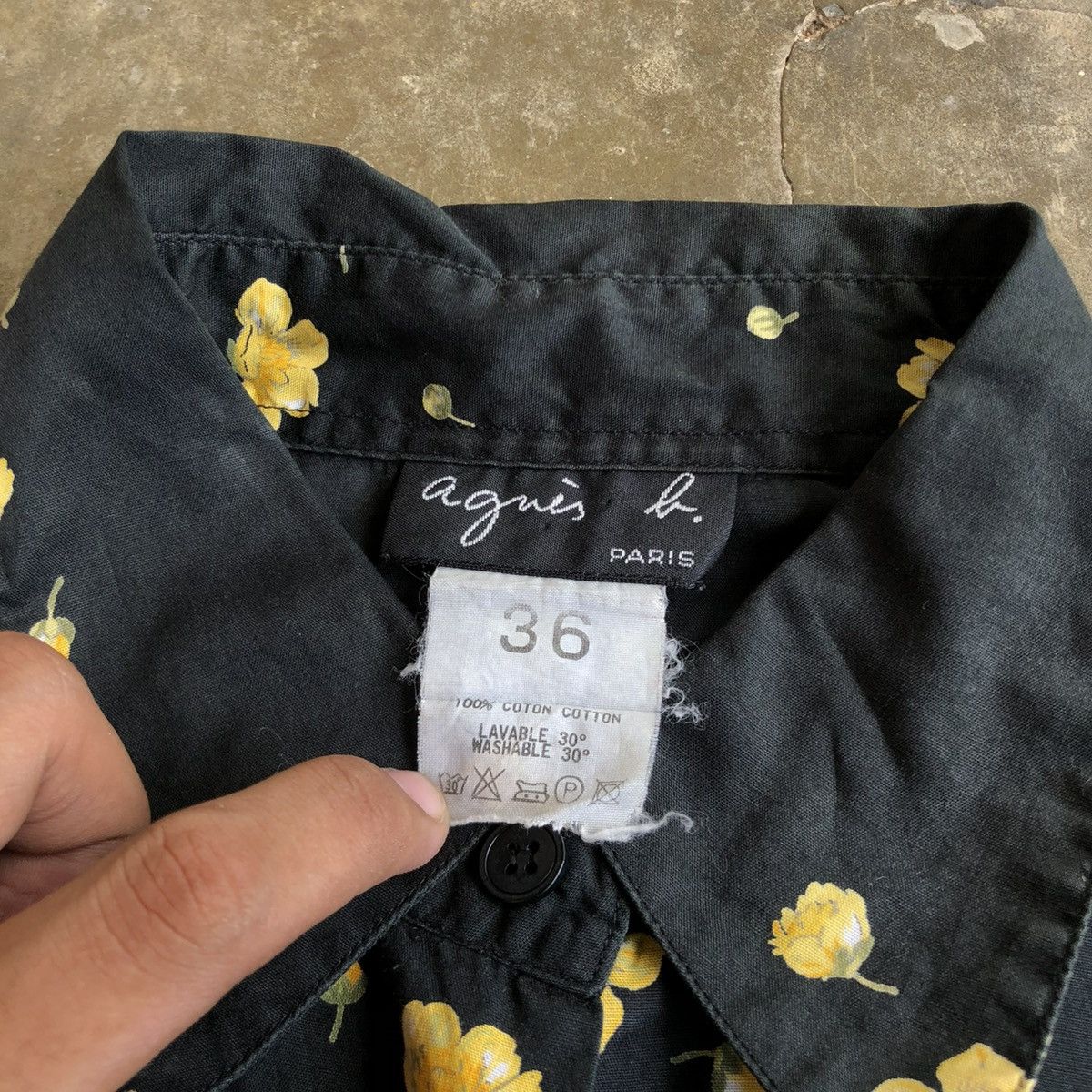 agnes b. 🇯🇵Vintage agnes b. Paris Flowers Button Up Shirt Luxury Black Size US S / EU 44-46 / 1 - 10 Thumbnail