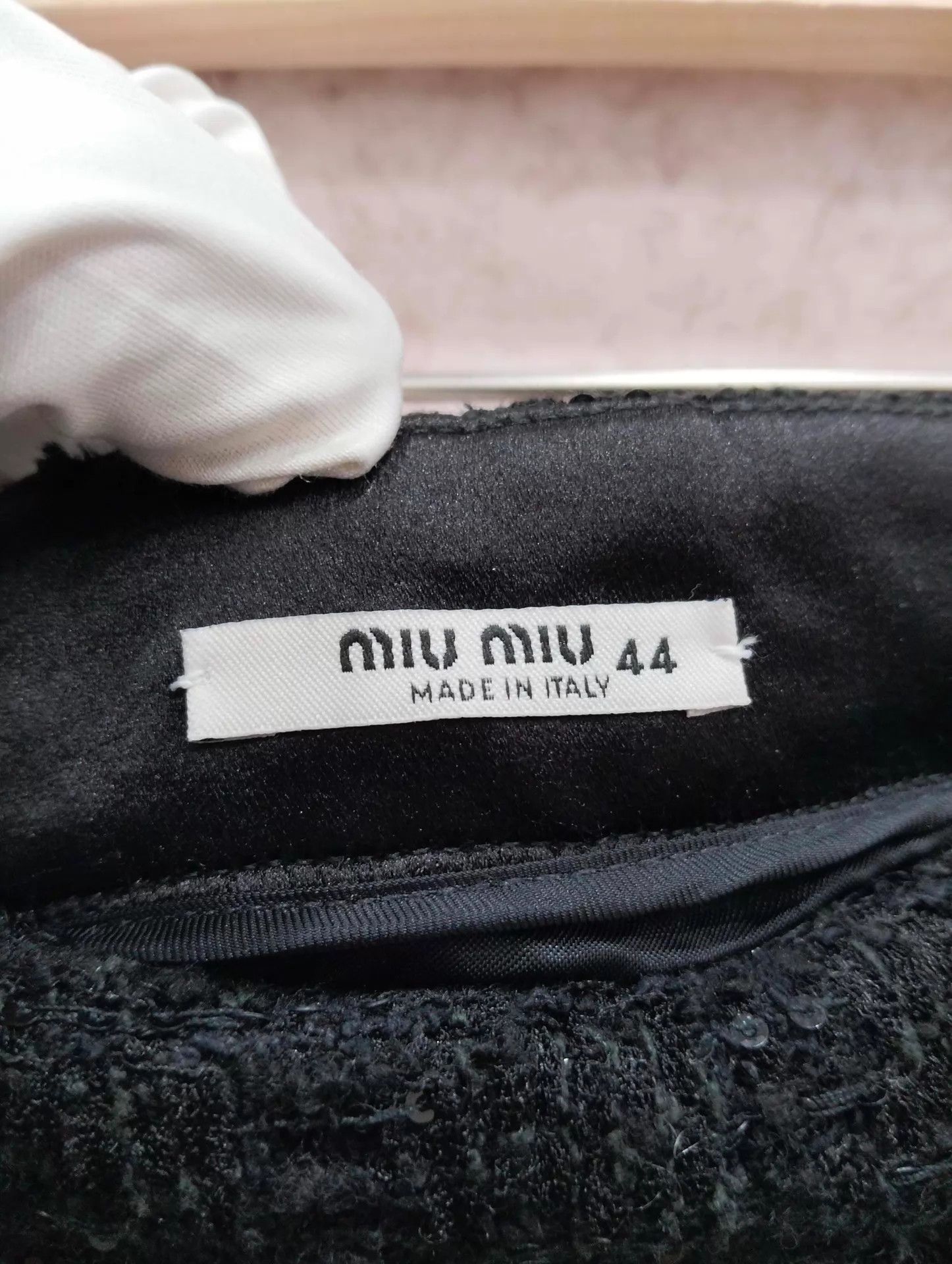 Miu Miu MIU MIU Black Sequin Shorts Size 44 Size 30" / US 8 / IT 44 - 3 Thumbnail