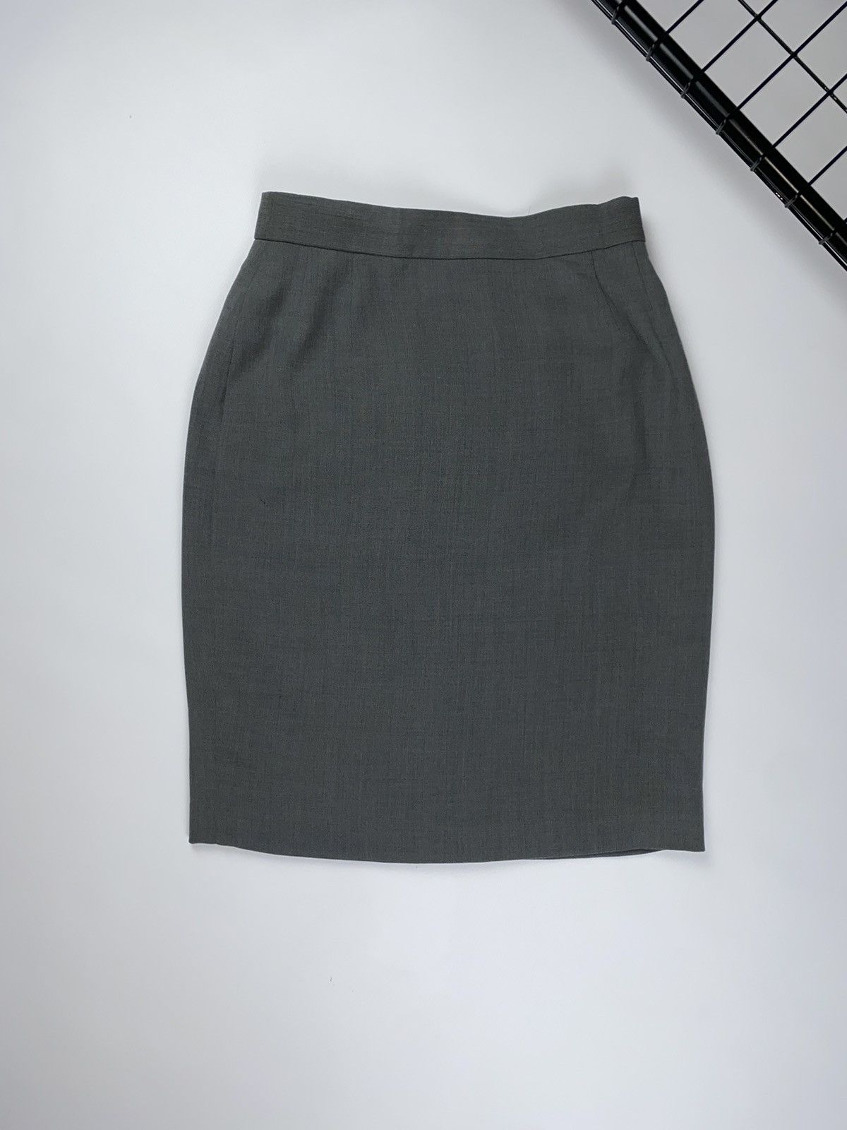Escada 🚨 Escada vintage skirt Size 30" / US 8 / IT 44 - 1 Thumbnail