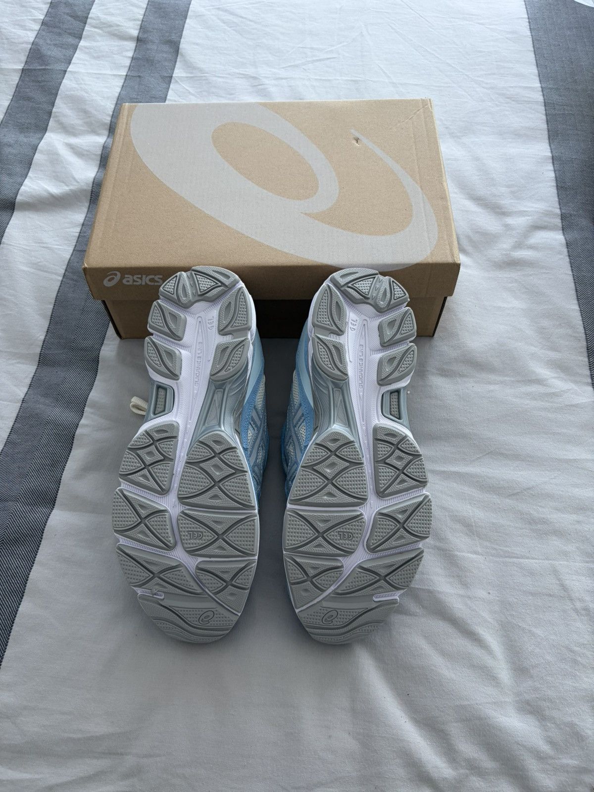 Asics ASIC NYC Cream/Arctic Blue Size US 10 / EU 43 - 3 Thumbnail