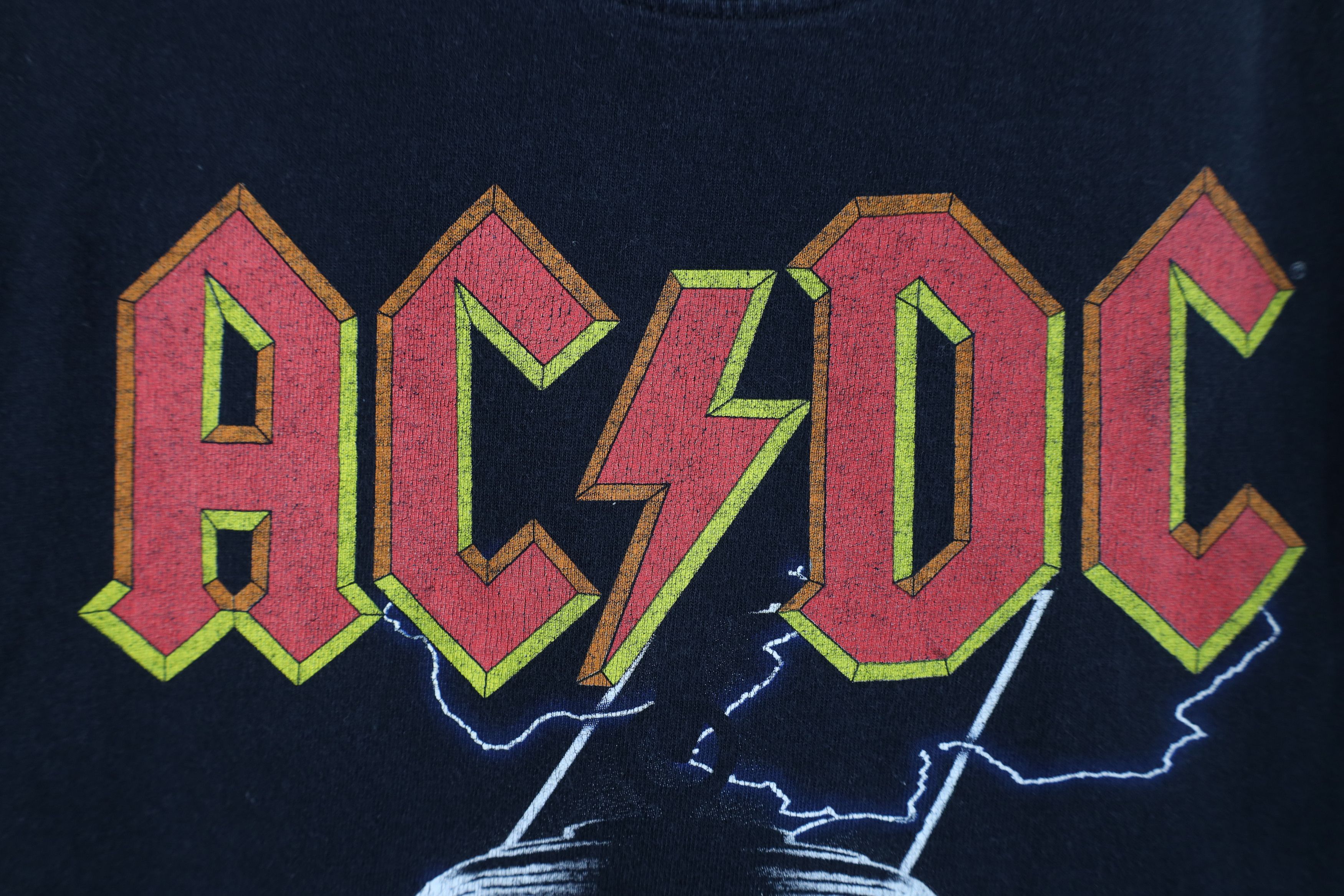 Vintage Vintage Y2K 2009 Ice World Tour ACDC Band T-Shirt Black Size US M / EU 48-50 / 2 - 6 Thumbnail