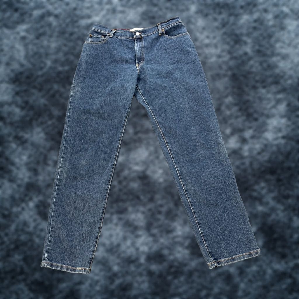 Levi's VINTAGE Levi's 550 Jeans Womens 34x32 Blue High Rise Relaxed Tapered Denim Size 38" / US 16 / IT 52 - 1 Thumbnail