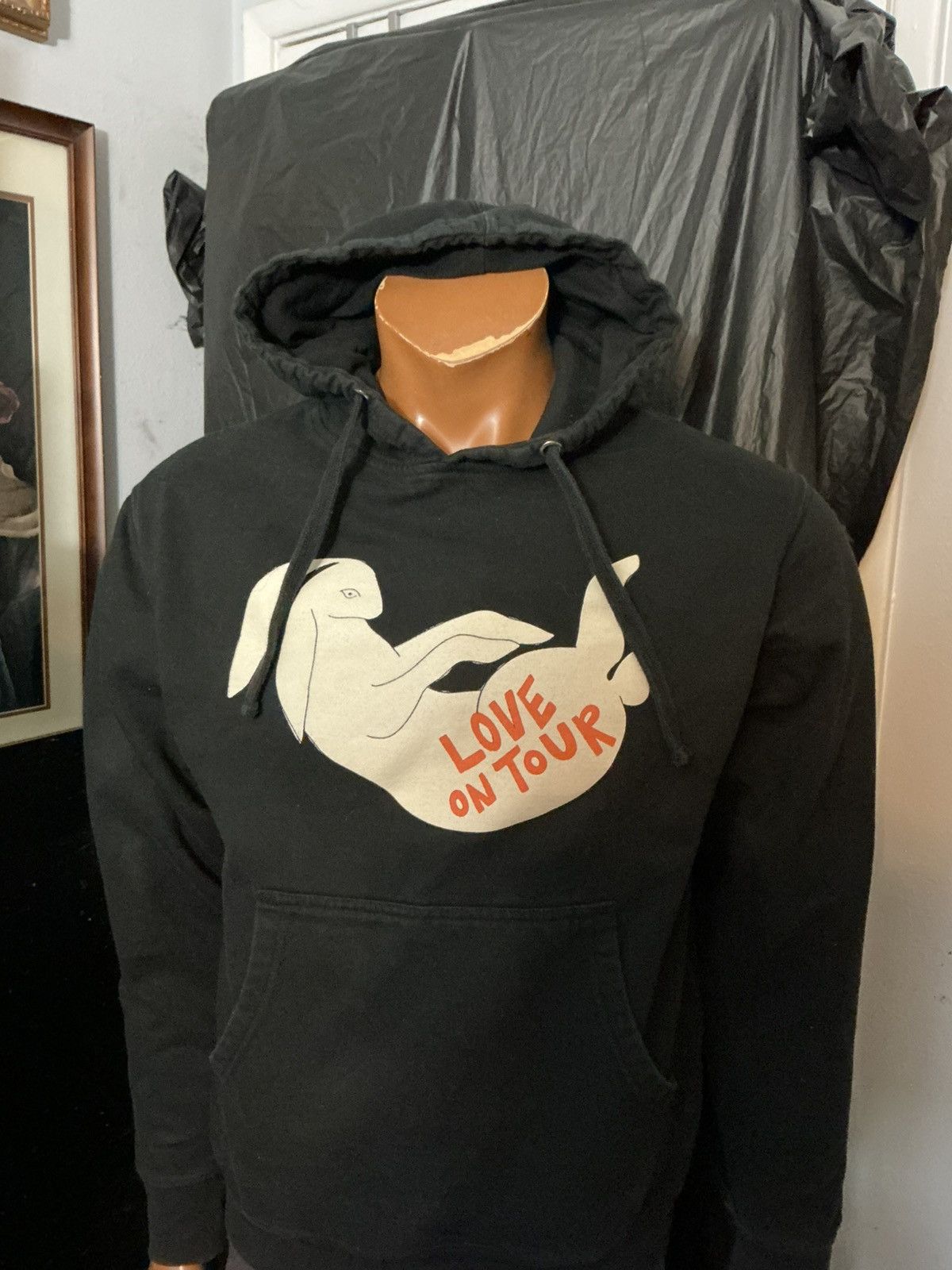Independent Trading Co. Harry Styles Love On Tour Bunny Rabbit Official Merch Hoodie Size US S / EU 44-46 / 1 - 8 Thumbnail