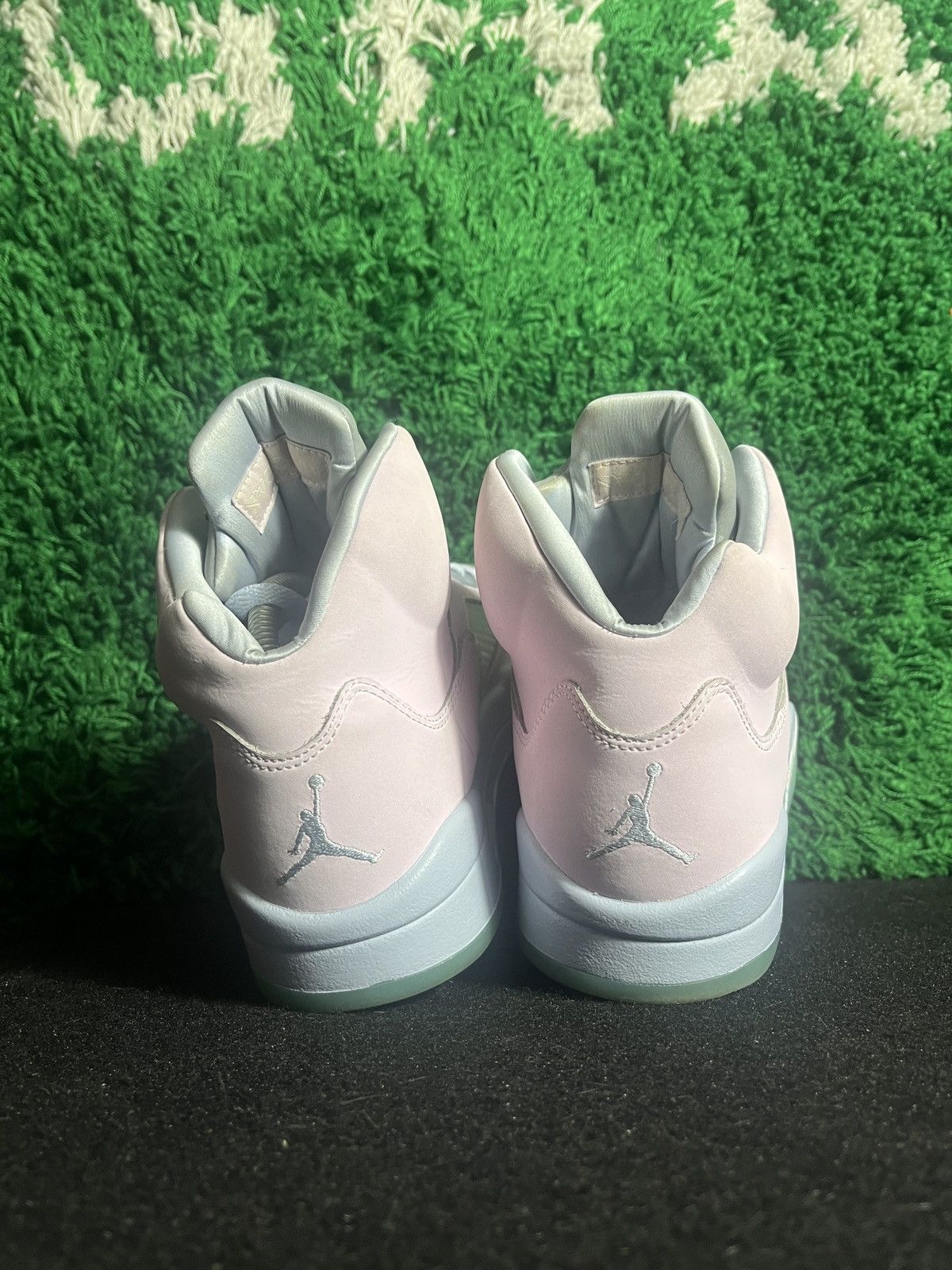 Jordan Brand AirJordan 5 Retro Easter Size US 9.5 / EU 42-43 - 4 Thumbnail