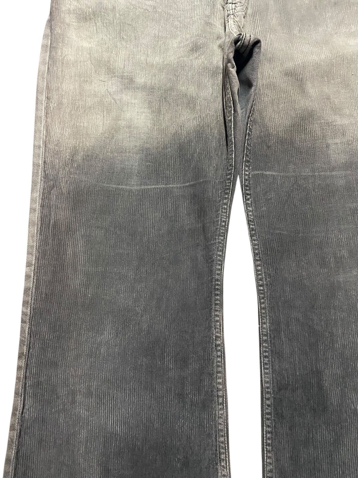 FCUK × French Connection Y2K Fuck Corduroy x Half Jeans Distressed Baggy Jeans Size US 32 / EU 48 - 7 Thumbnail