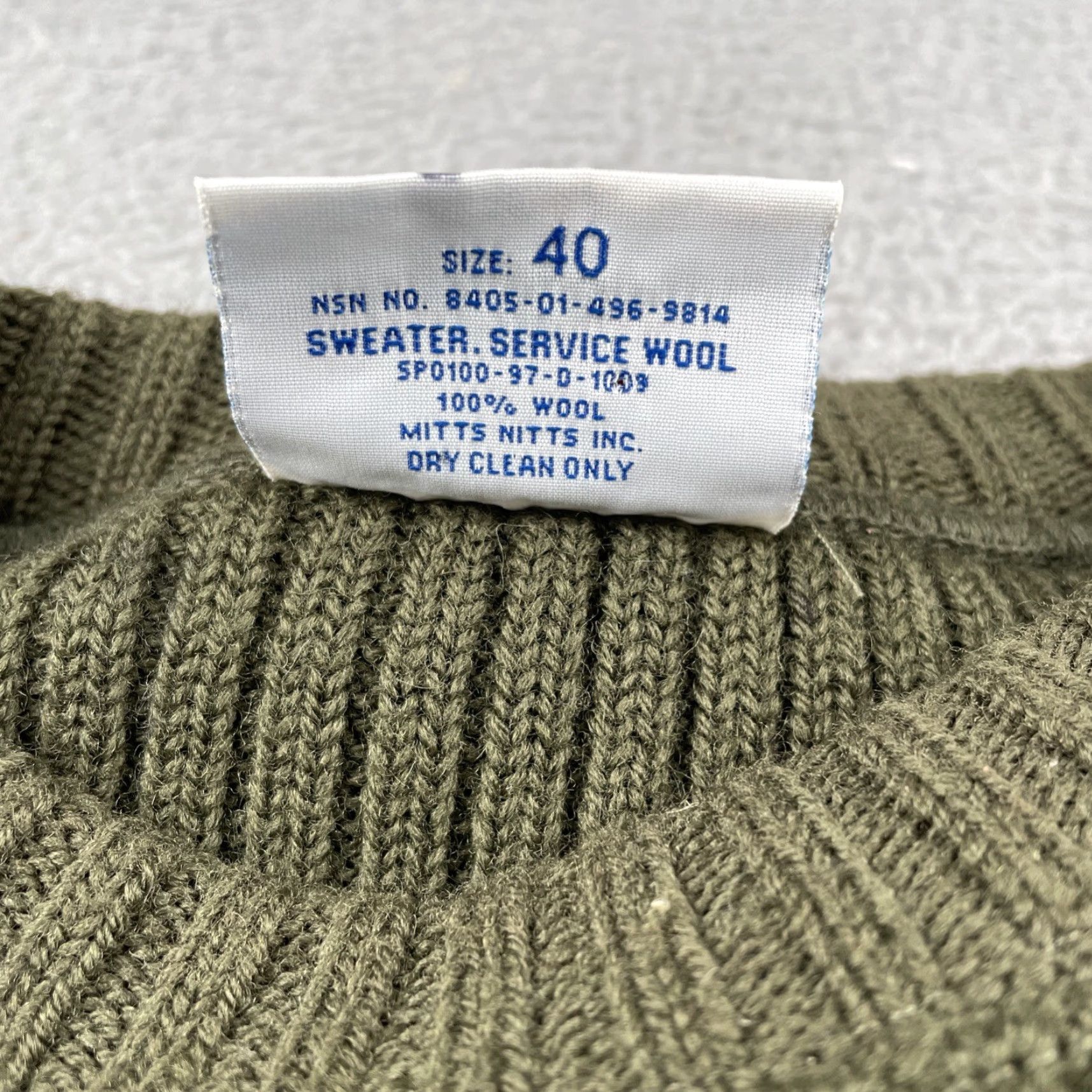 Vintage VINTAGE DSCP Valor Collection 100% Wool Sweater Size L USA Army Green Crew Neck Long Sleeve Pullover Mens Size US L / EU 52-54 / 3 - 7 Thumbnail