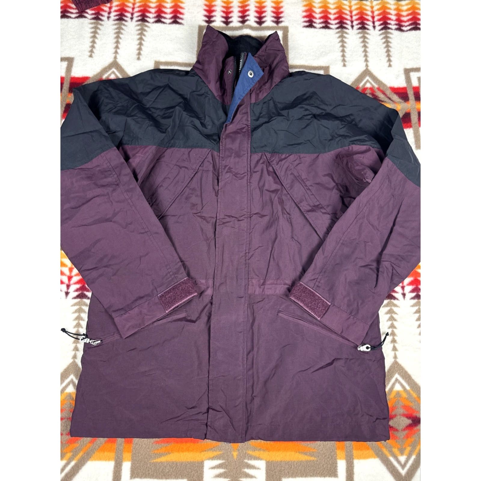 Vintage VINTAGE Red Ledge Windbreaker Jacket Parka Sz Small S M 90s Men’s Windbreaker Jacket Red Parka 90s Mens Size US S / EU 44-46 / 1 - 2 Thumbnail