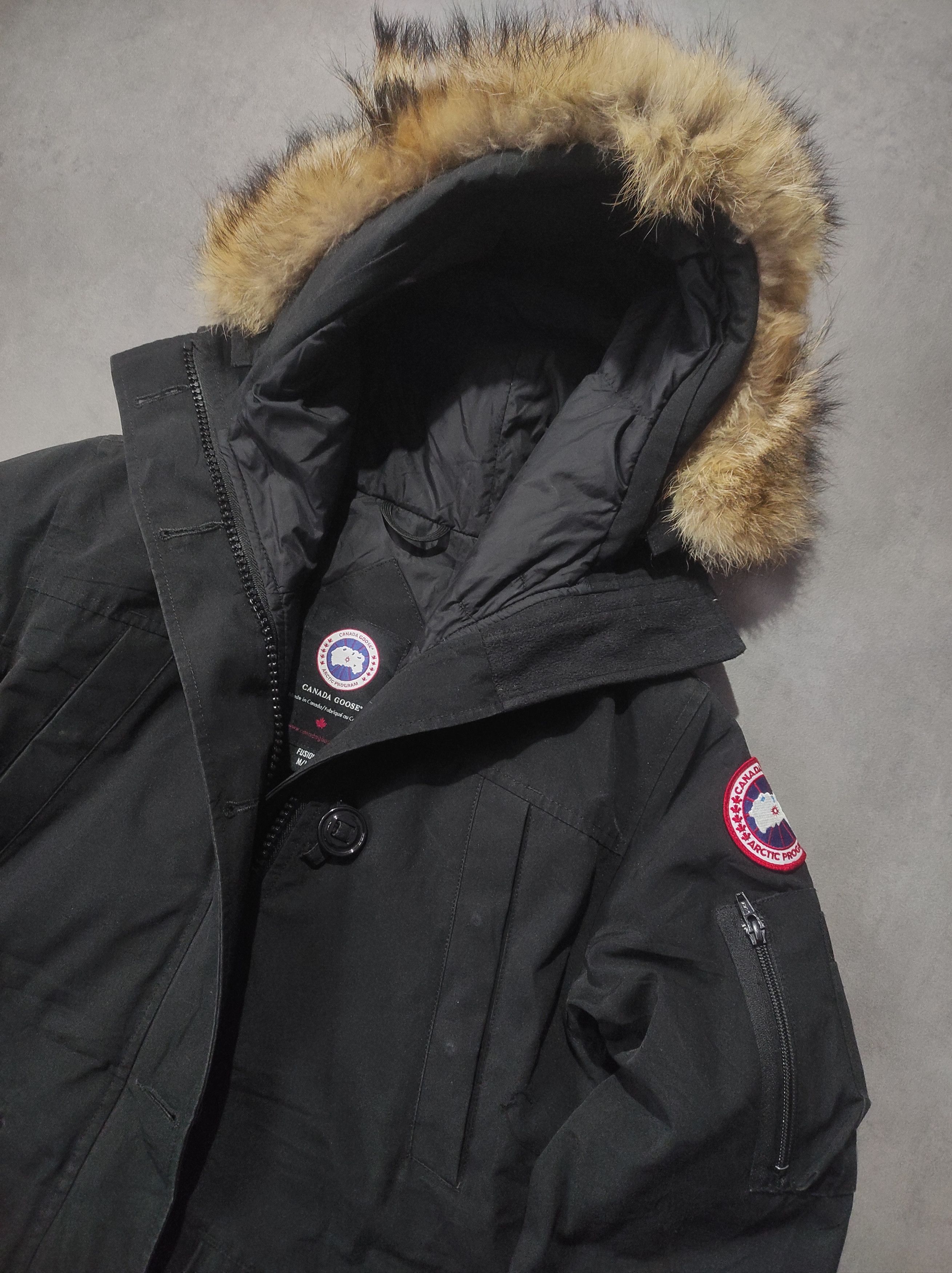 Canada Goose Canada Goose Montebello Winter Hype Parka Down Jacket Size M / US 6-8 / IT 42-44 - 2 Thumbnail
