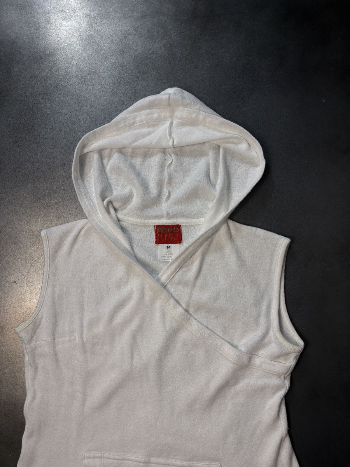 Kenzo × Vintage Vintage Kenzo Jungle Sleeveless Hoodie Y2K Sport Halter Top Size S / US 4 / IT 40 - 14 Thumbnail