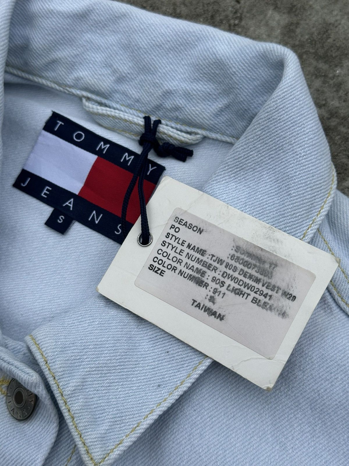 Tommy Hilfiger × Tommy Jeans Tommy Jeans Denim Vest Size US S / EU 44-46 / 1 - 6 Thumbnail
