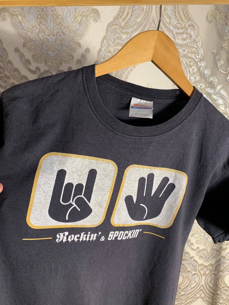Band Tees Vintage Hanes ROCKIN & SPOCKIN Retro T-shirt Metal 90s Size US M / EU 48-50 / 2 - 3 Thumbnail