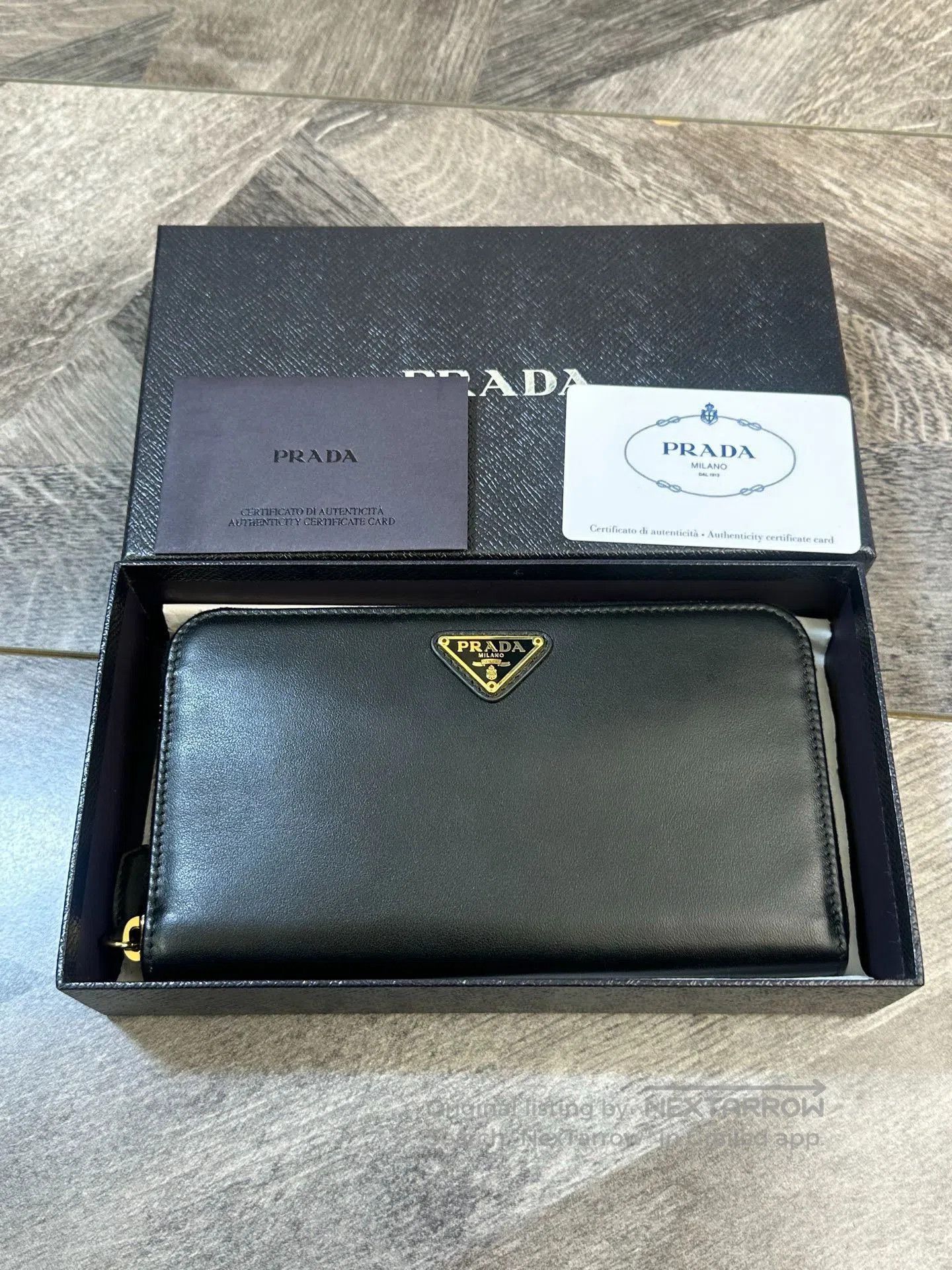 Prada Prada Classic Long Zip Wallet Clutch. Size ONE SIZE - 4 Thumbnail