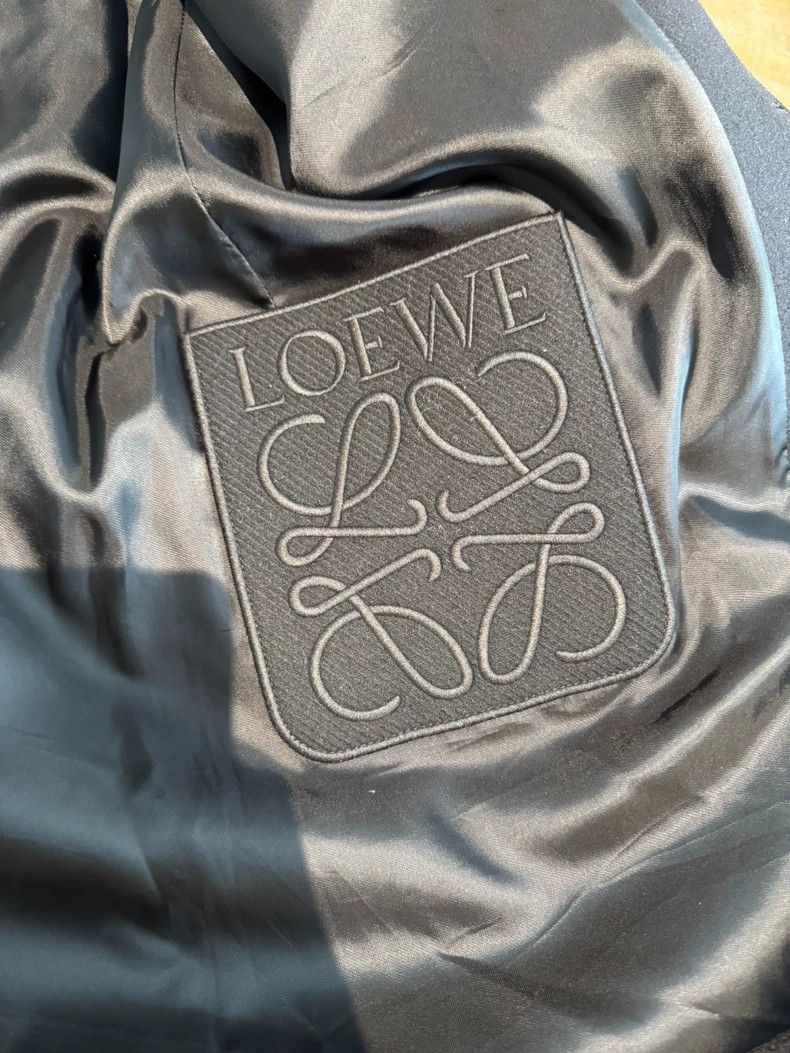 Loewe Loewe size L Black wool coat for boys in autumn and winter Size US M / EU 48-50 / 2 - 6 Thumbnail