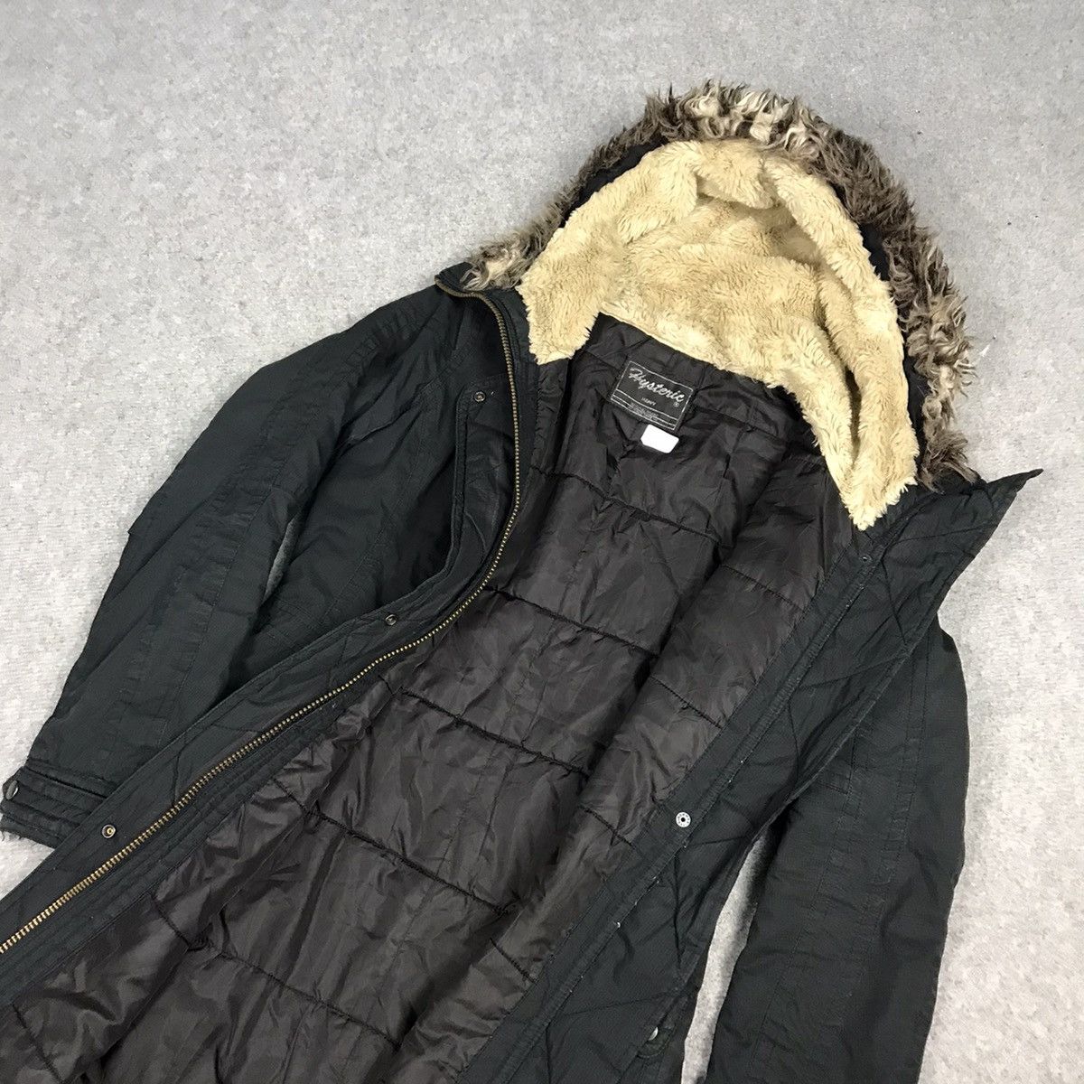 Hysteric Glamour HYSTERIC GLAMOUR PARKAS FUR HOODIES JACKET Size US S / EU 44-46 / 1 - 17 Thumbnail