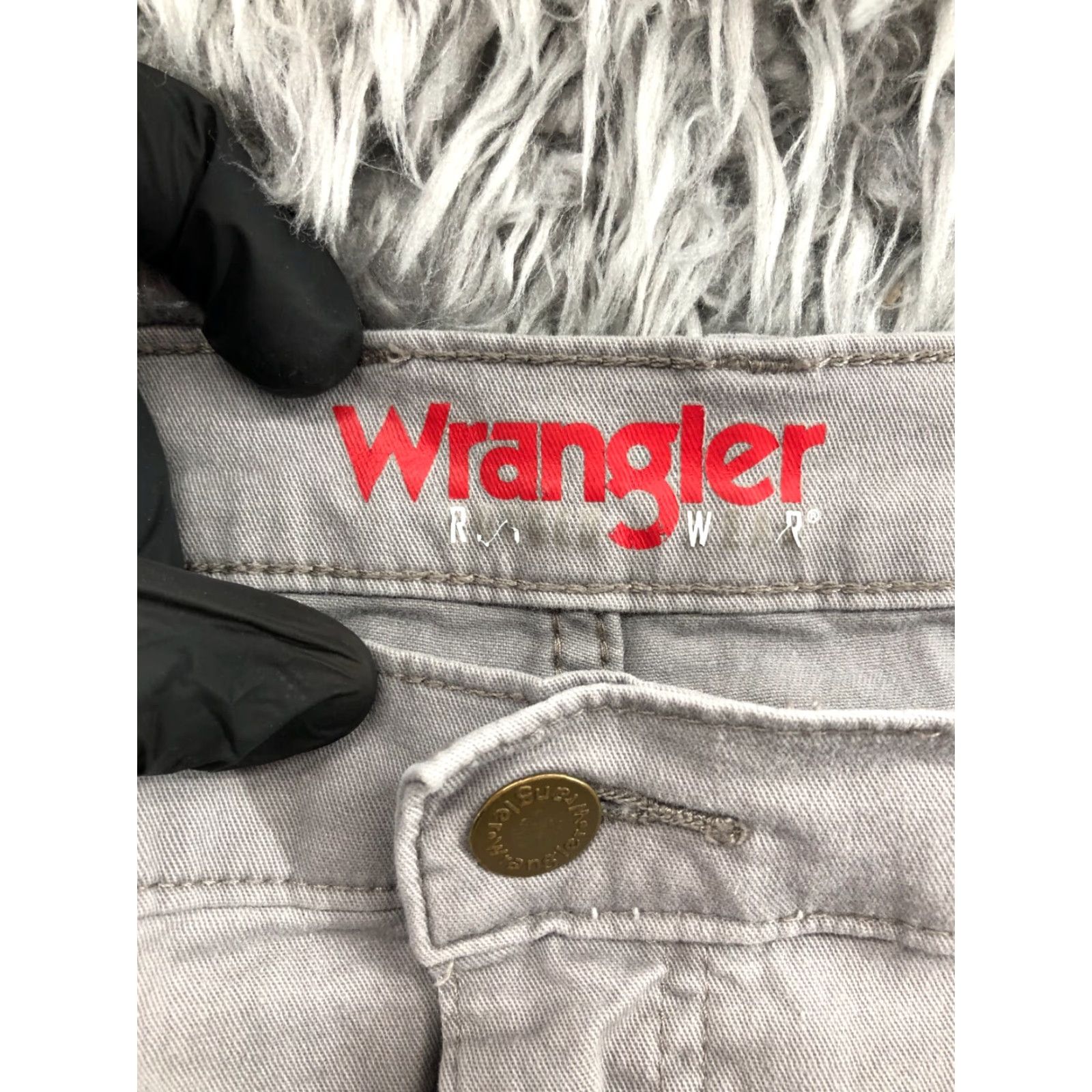 Wrangler Wrangler Cargo Shorts Mens Size 42 Mid Rise Medium Wash Gray Size US 42 / EU 58 - 7 Thumbnail