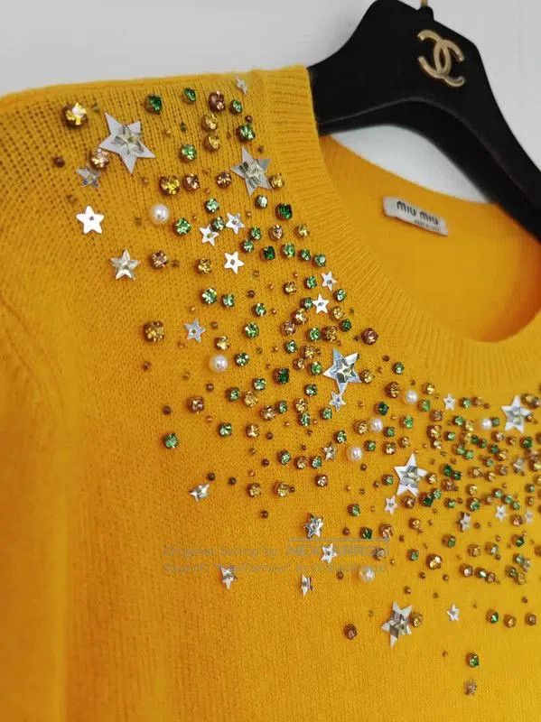Miu Miu Miu Miu Yellow Cashmere Long Sleeve Sweater . Size S / US 4 / IT 40 - 3 Thumbnail