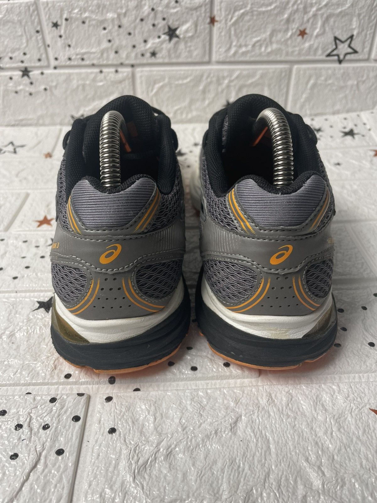 Asics Asics Gel Flux 3 US8 EUR41.5 CM26 Size US 8 / EU 41 - 3 Thumbnail