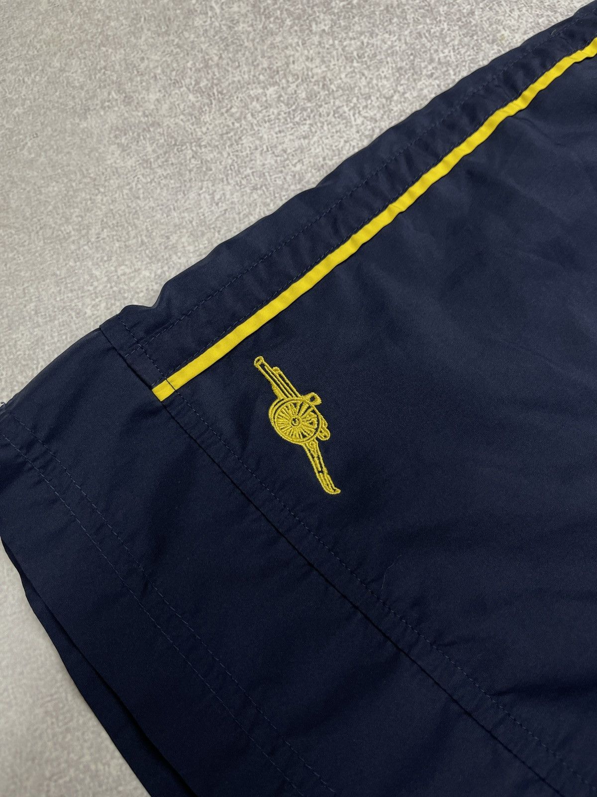 Nike Vintage Nike Arsenal Football Shorts Navy Y2K Soccer Size L Size US 34 / EU 50 - 5 Thumbnail