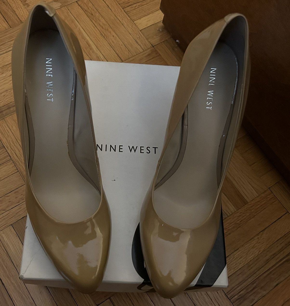 Nine West Nine West Taupe Platform Pumps Size US 9.5 / IT 39.5 - 1 Thumbnail