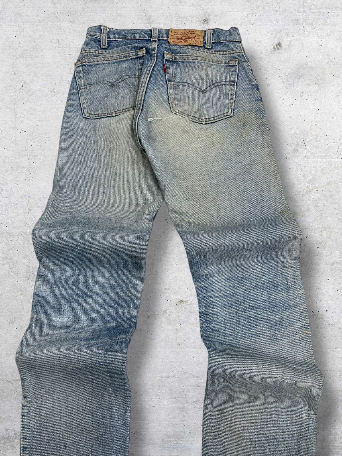 Levi's Vintage Clothing VINTAGE 505 LEVIS USA DESIGNER 90S OLD STAIN MUD OG DENIM Size US 26 / EU 42 - 11 Thumbnail