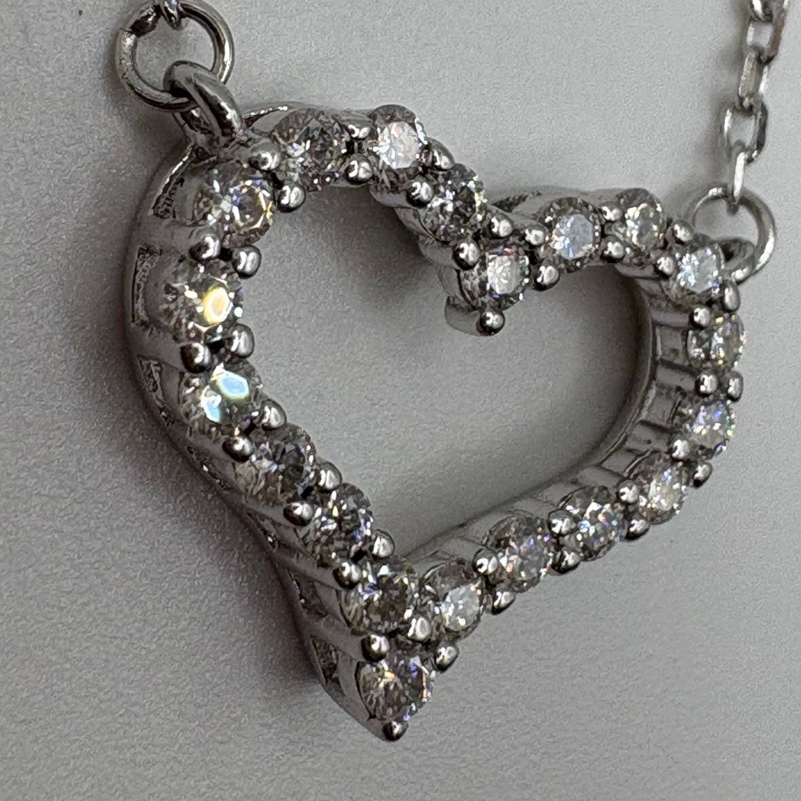 Other 1.7 CT Moissanite & 925 Silver Open Heart Pendant Necklace Size ONE SIZE - 1 Thumbnail