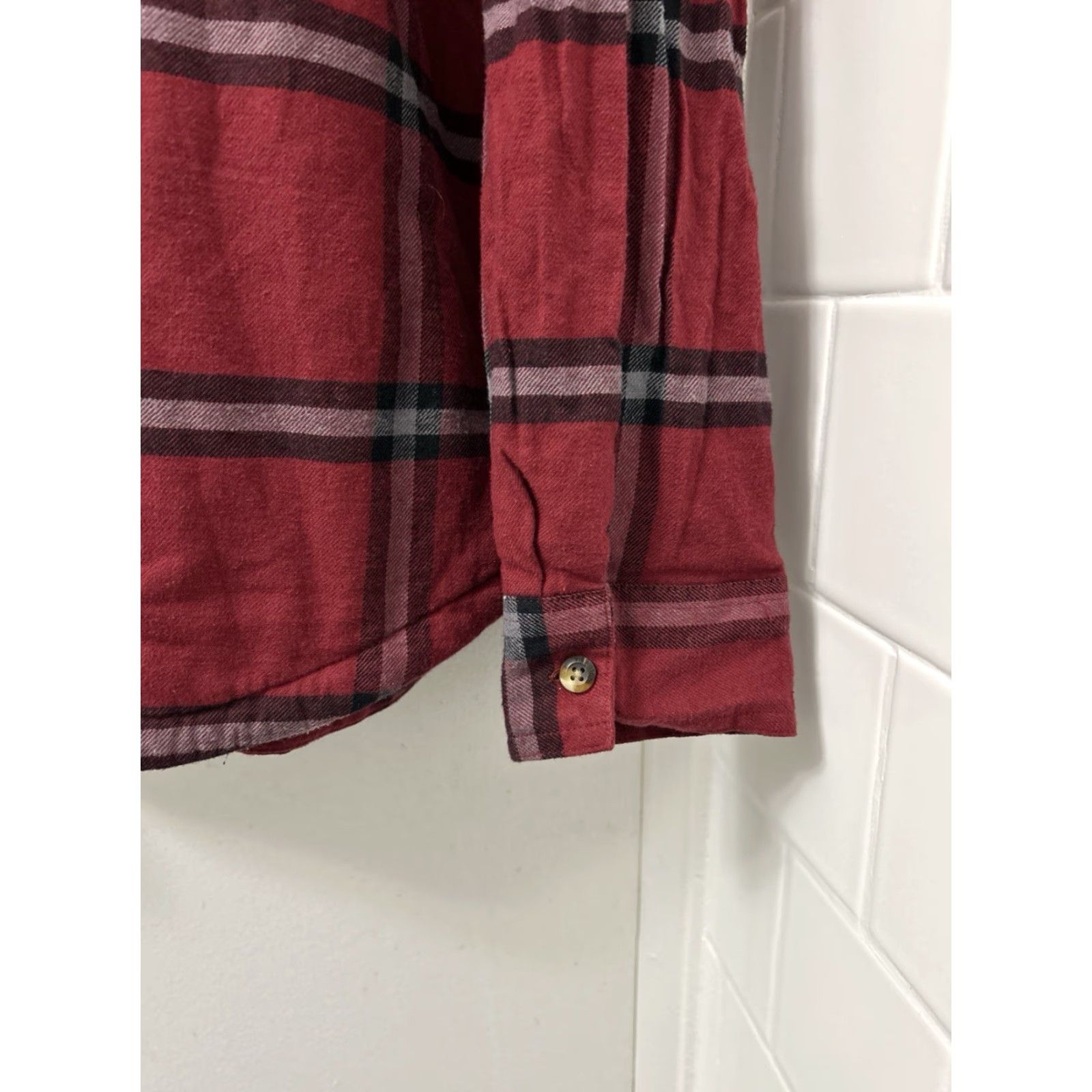 Vintage Columbia Shirt Jacket Mens Large Red Plaid Fleece Lined Shacket L/S Button-Up Chest Pocket Casual Fall Winter Size US L / EU 52-54 / 3 - 6 Thumbnail