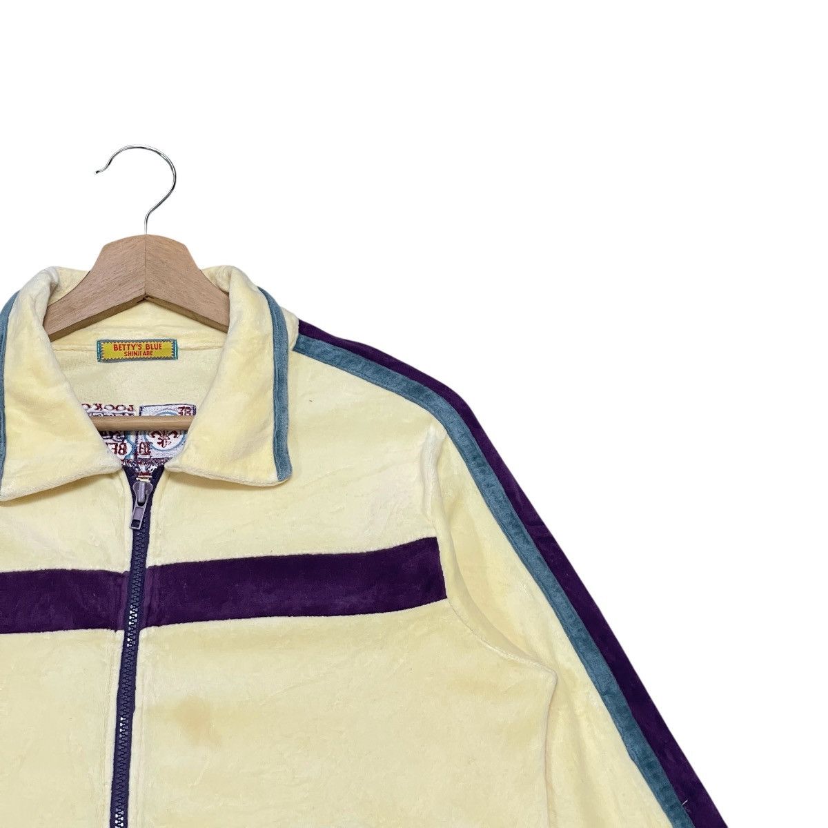 Japanese Brand Vintage 90’s Betty’s Blue Shinji Abe Velour Track Jacket Size US S / EU 44-46 / 1 - 2 Thumbnail