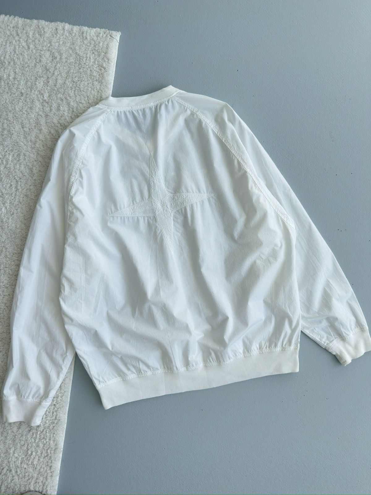 Stone Island Stone Island Embroidered Logo Oversized Sweatshirt White Size US XL / EU 56 / 4 - 7 Thumbnail