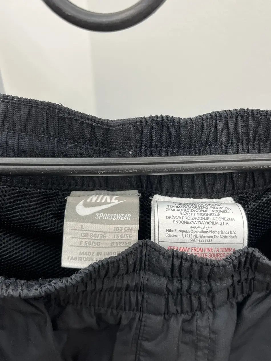 Nike Vintage Nike Parachute Y2K Nylon Baggy Pants Size US 34 / EU 50 - 7 Thumbnail