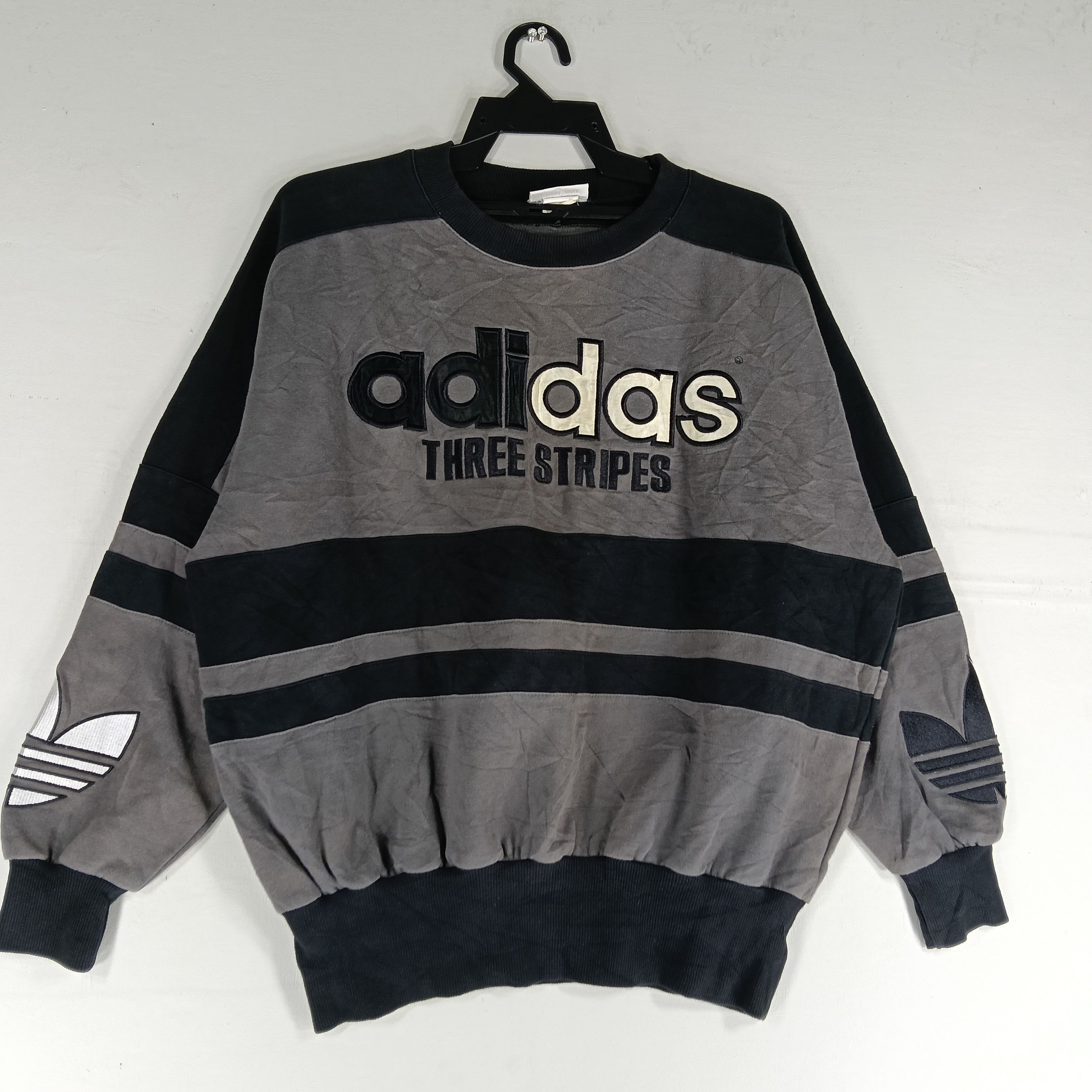 Adidas Vintage Adidas sweatshirt Size US L / EU 52-54 / 3 - 2 Thumbnail