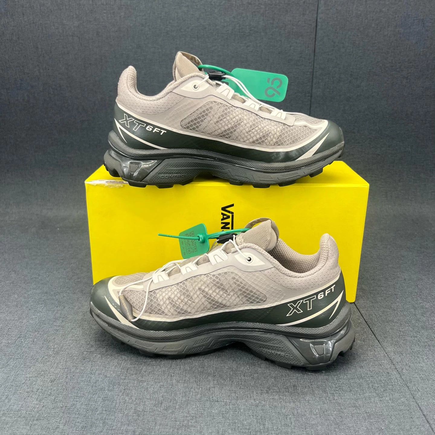 Salomon Salomon XT-6 Khaki Grey 38.5 New Original Box Size US 8.5 / IT 38.5 - 7 Thumbnail