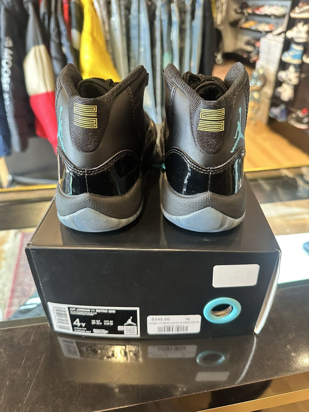 Jordan Brand Jordan 11 Retro Gamma 2025 DS Size US 4 / IT 34 - 3 Thumbnail