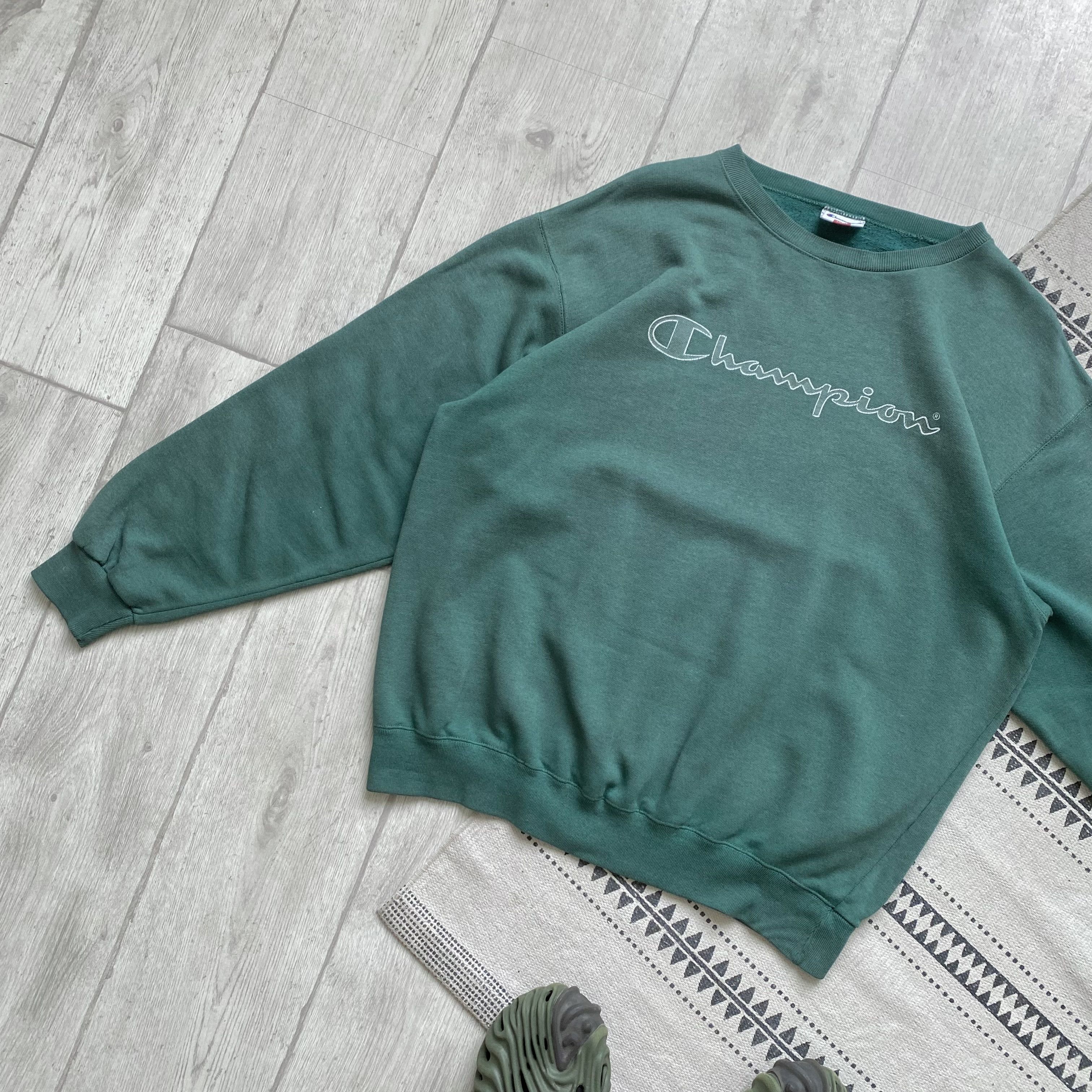 Champion Vintage 90s Champion Sweatshirt center logo Size US L / EU 52-54 / 3 - 6 Thumbnail