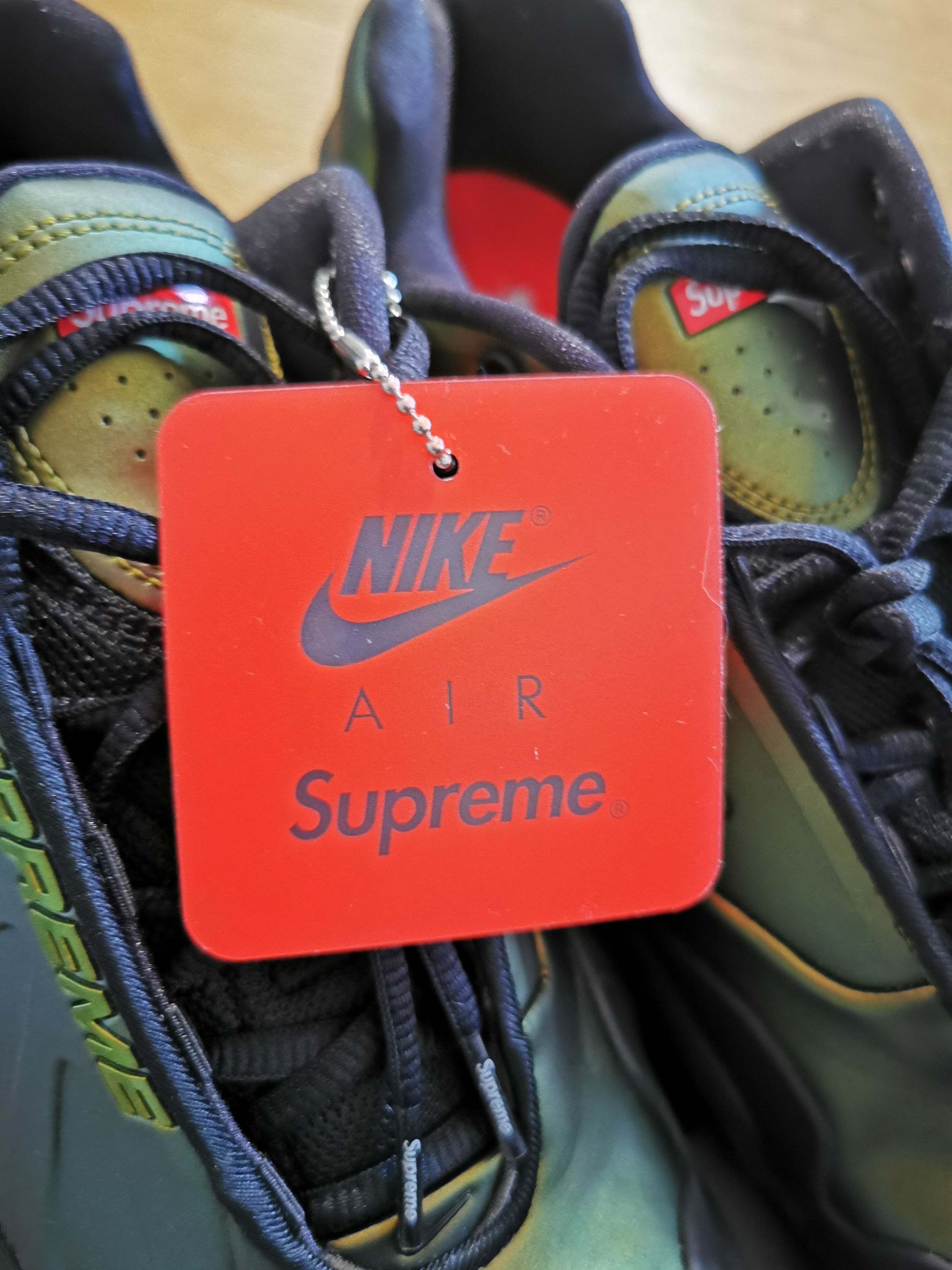 Nike × Supreme Rare collaboration Supreme x Nike Air Zoom Courtposite SP Size US 9.5 / EU 42-43 - 9 Thumbnail