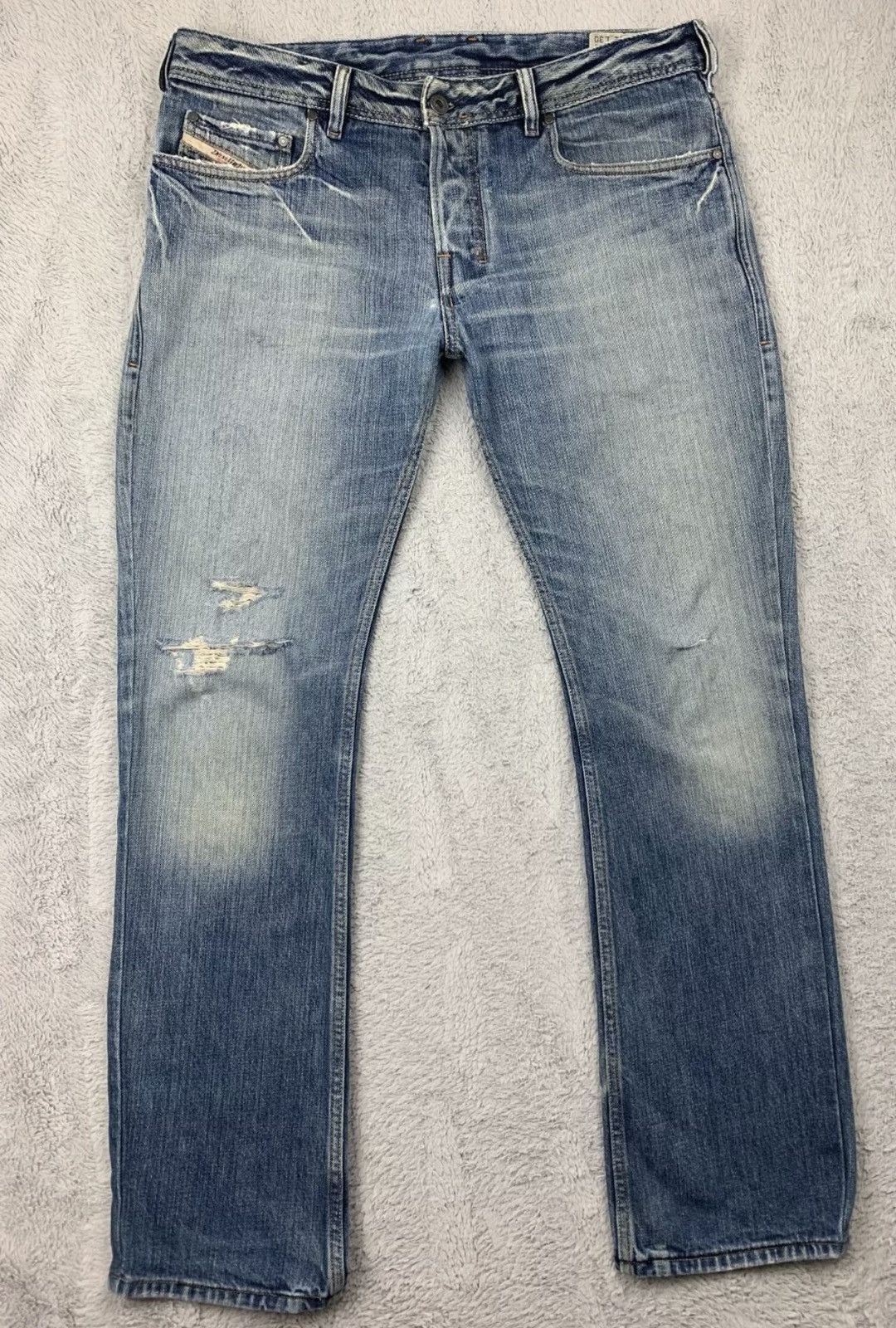 Diesel Diesel Zathan Men’s W34 L32 Distressed Made In Italy 0089J Size US 34 / EU 50 - 1 Thumbnail