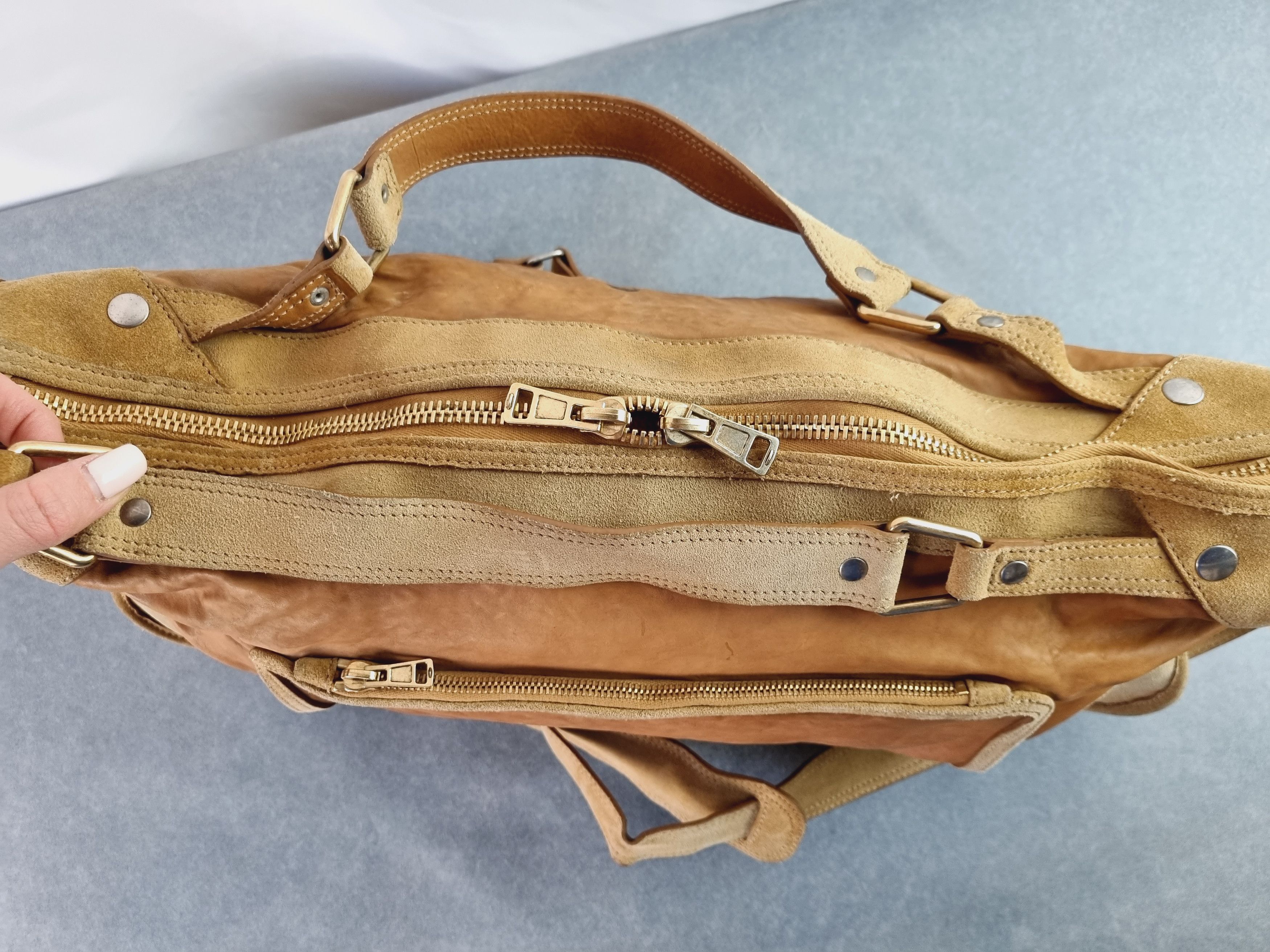 Celine × Leather × Vintage Celine Leather Roomy Travel Bag Size ONE SIZE - 14 Thumbnail