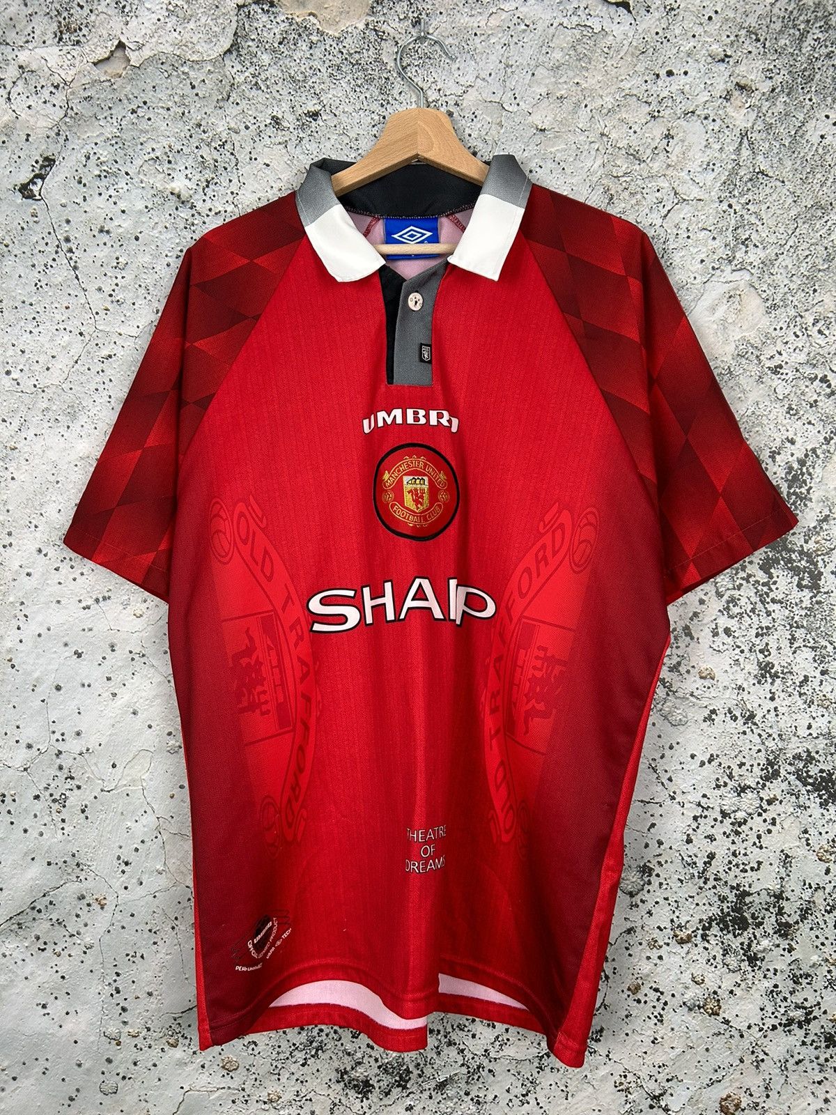 Vintage Vintage Umbro Manchester United 1997 Soccer Jersey Football Size US L / EU 52-54 / 3 - 1 Thumbnail