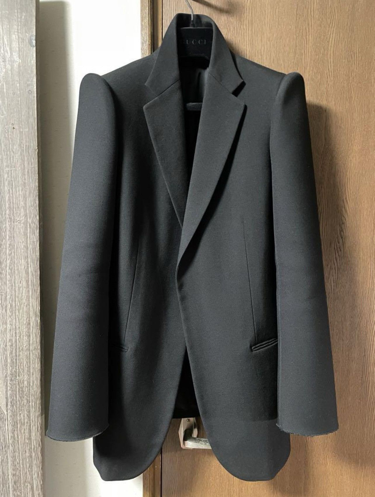 Balenciaga BALENCIAGA 19AW SUSPENDED SHOULDER BLAZER | Grailed