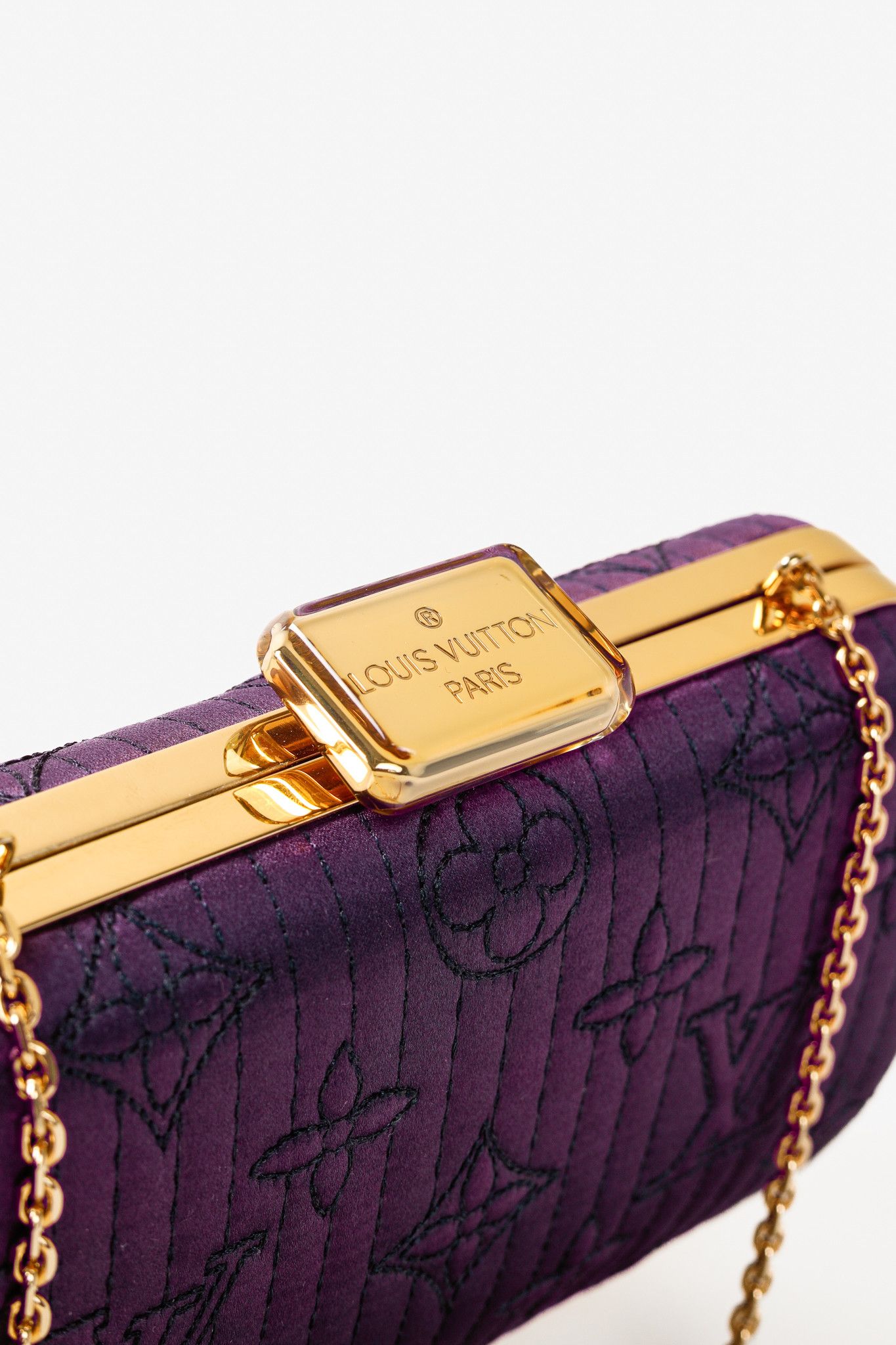 Louis Vuitton Louis Vuitton Minaudière Plum Monogram Motard Clutch Size ONE SIZE - 8 Thumbnail