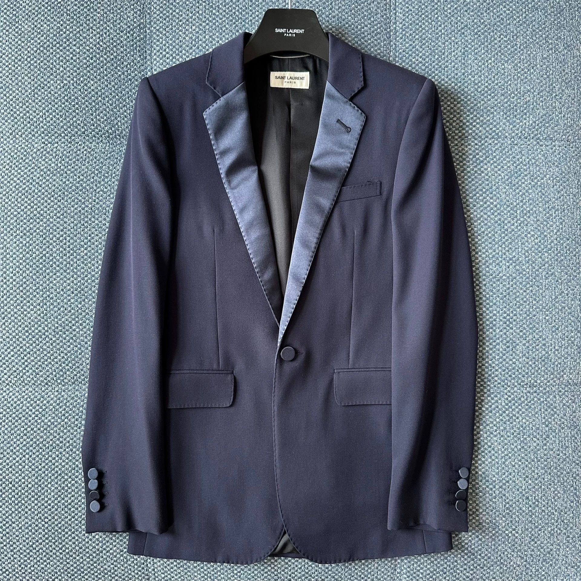 Saint Laurent Paris Saint Laurent Paris Lipstick suit jacket Size US S / EU 44-46 / 1 - 1 Thumbnail