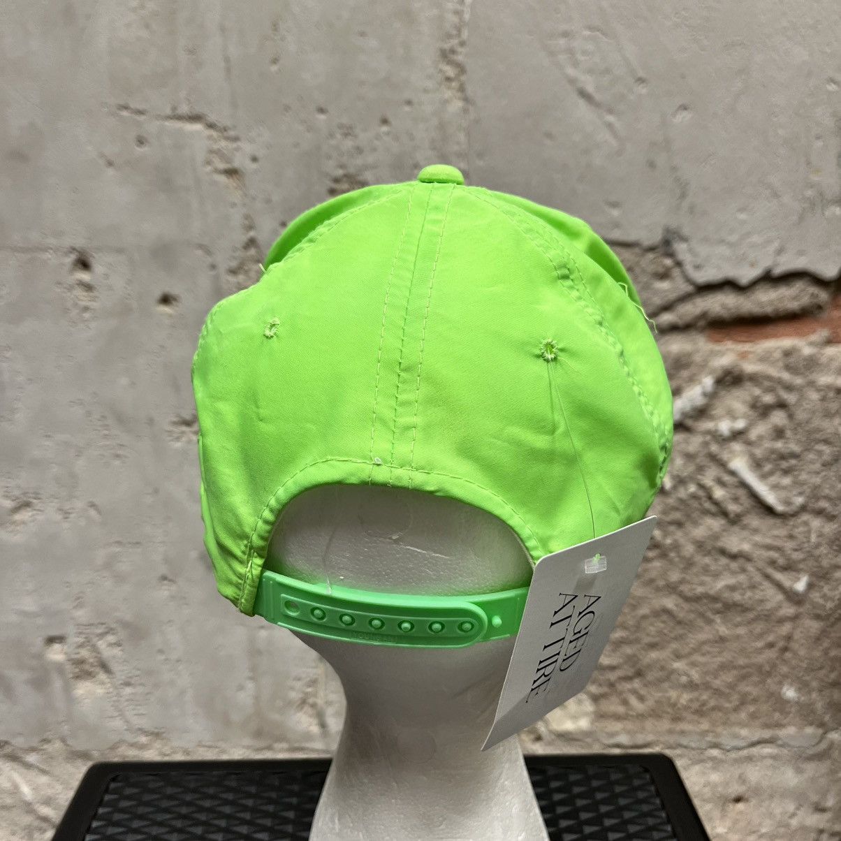 Vintage Vintage 1998 National Championship Air Races Neon Green Hat Size ONE SIZE - 3 Thumbnail