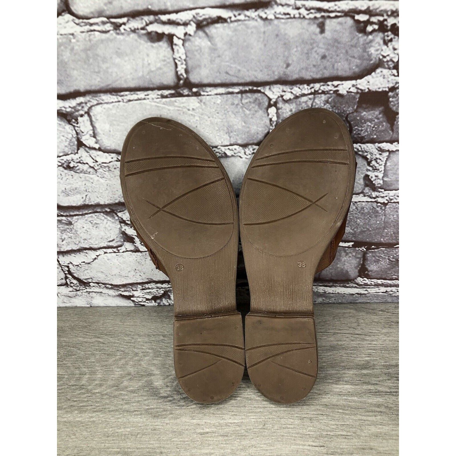 Other Miz Mooz Daisey Brown Leather Ruched Slides Heel Sandals Wom Size US 7.5 / IT 37.5 - 18 Thumbnail