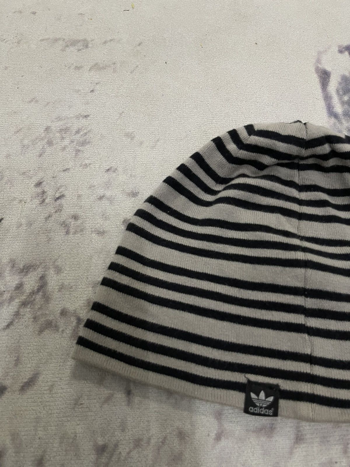 Adidas 2000s ADIDAS TREFOIL STRIPES BEANIE HAT Size ONE SIZE - 3 Thumbnail