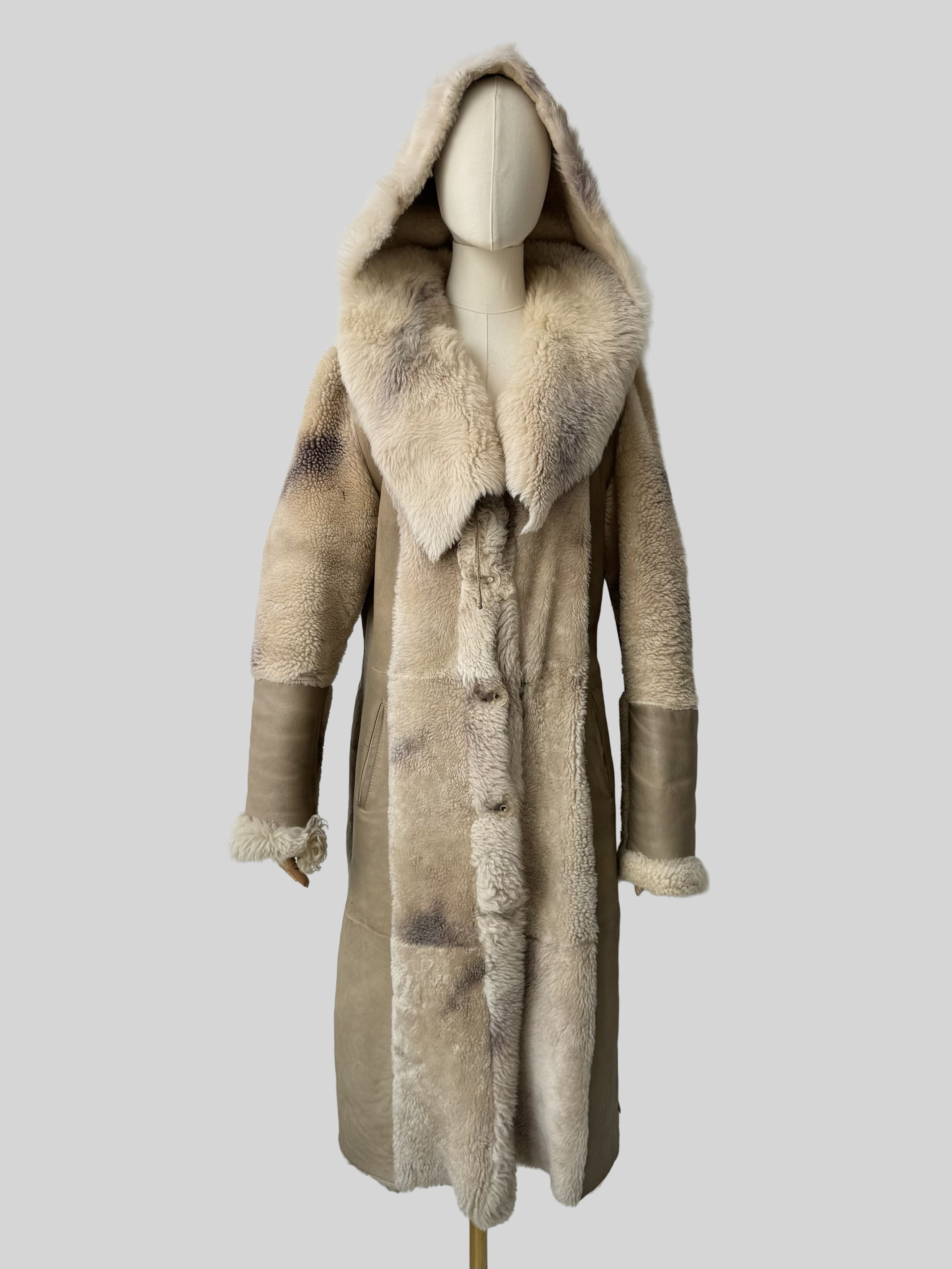 Vintage Vintage Real Sheepskin Hooded Coat (ET1)(D15) Size XL / US 12-14 / IT 48-50 - 2 Thumbnail